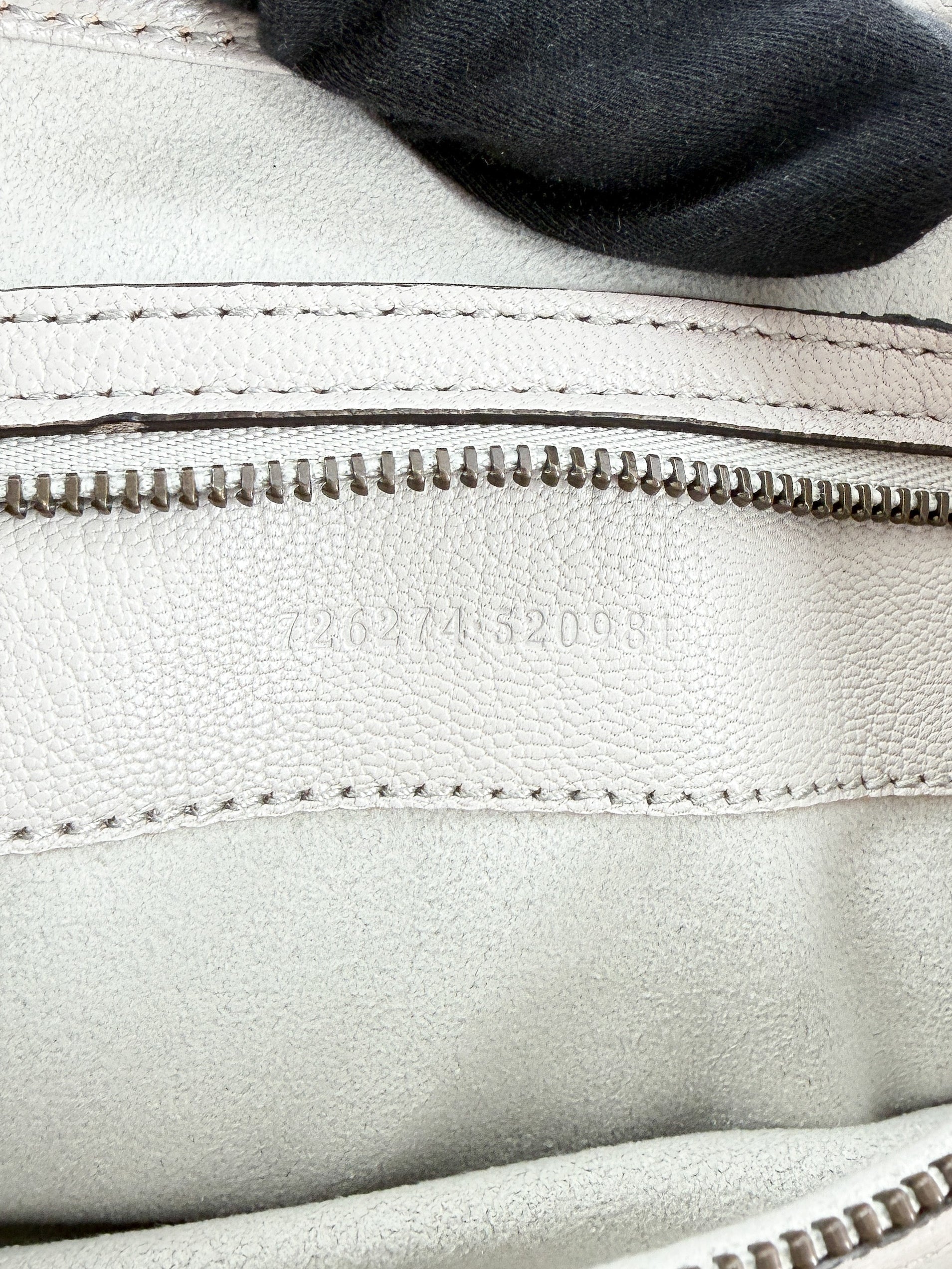 Gucci light gray Aphrodite medium shoulder bag 726274-520981