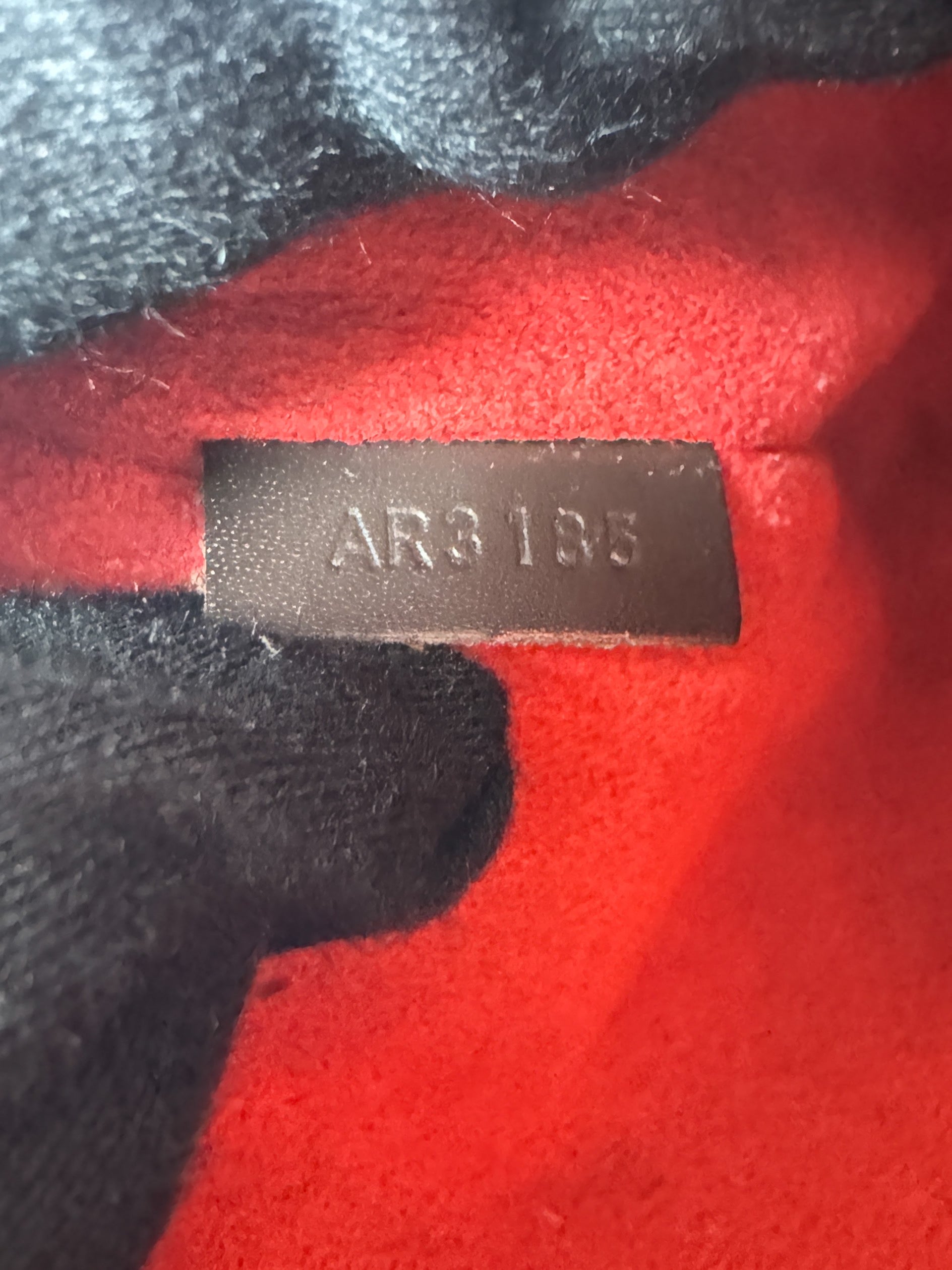 Louis Vuitton damier ebene Twice AR3185