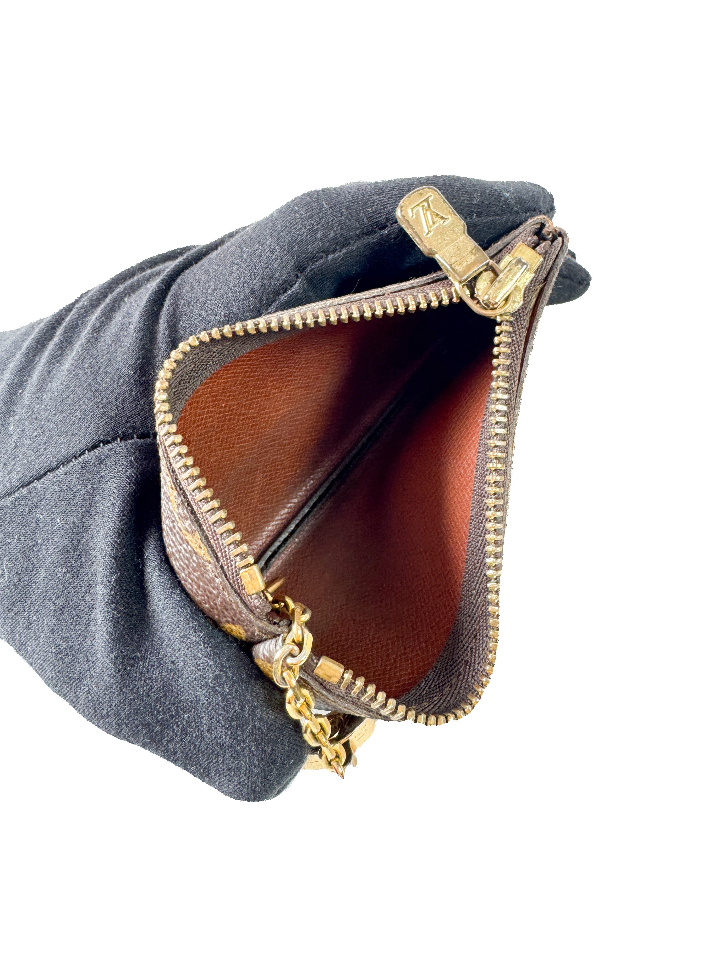 Louis Vuitton monogram vintage key pouch 882ET