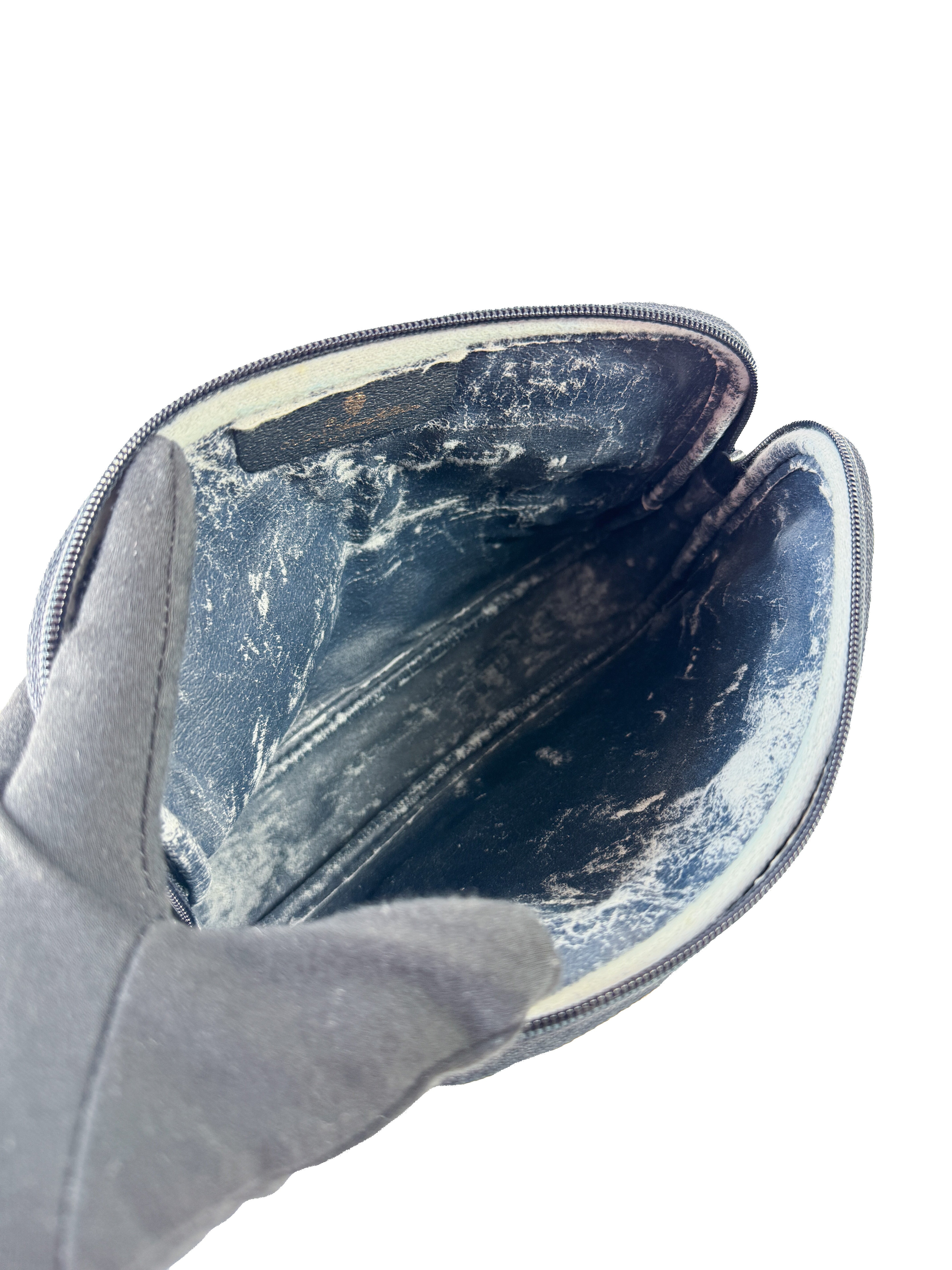 Gucci navy GG vintage crossbody 97.02.068