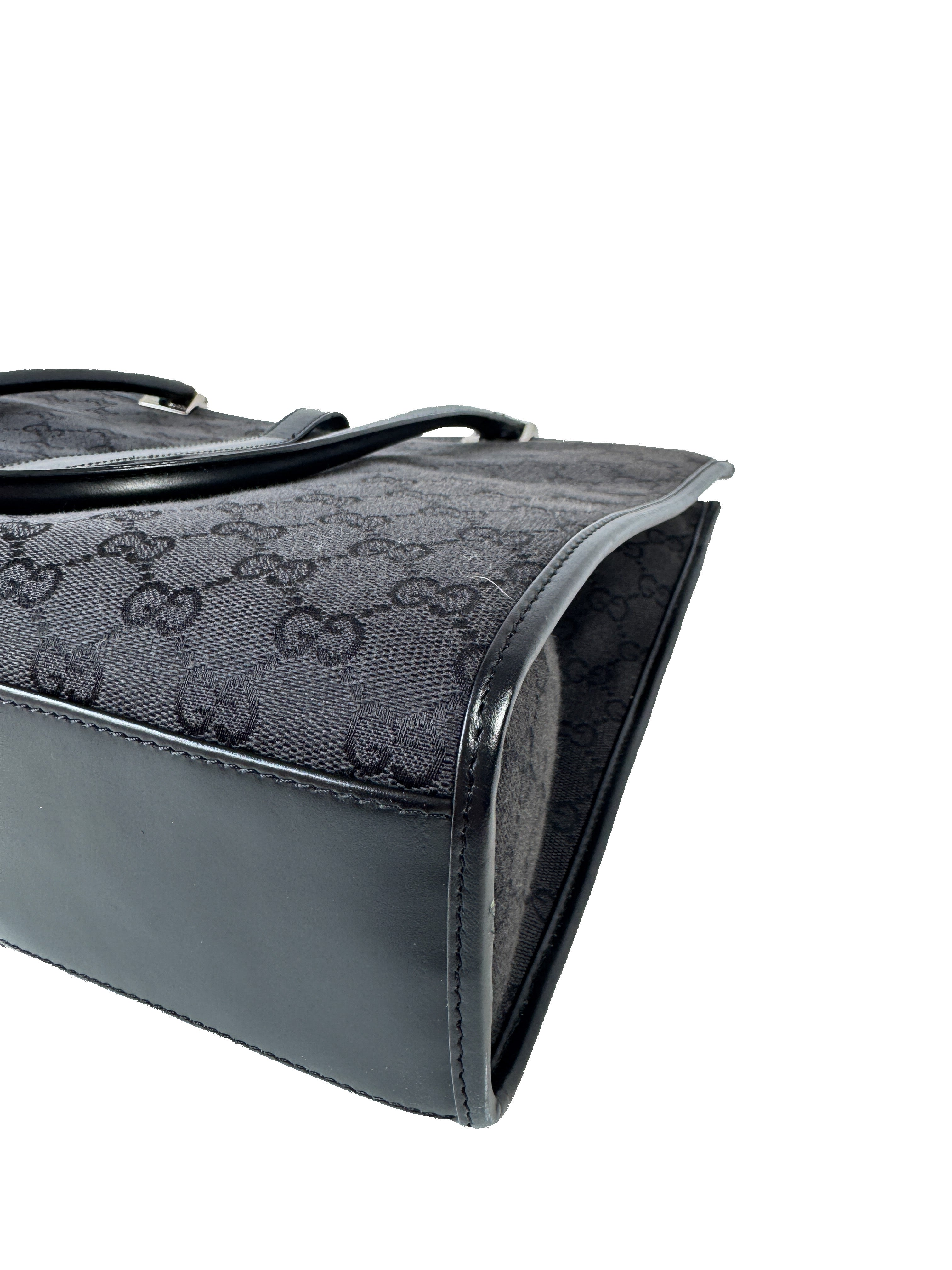 Gucci black signature GG vintage Jackie tote 00210742123