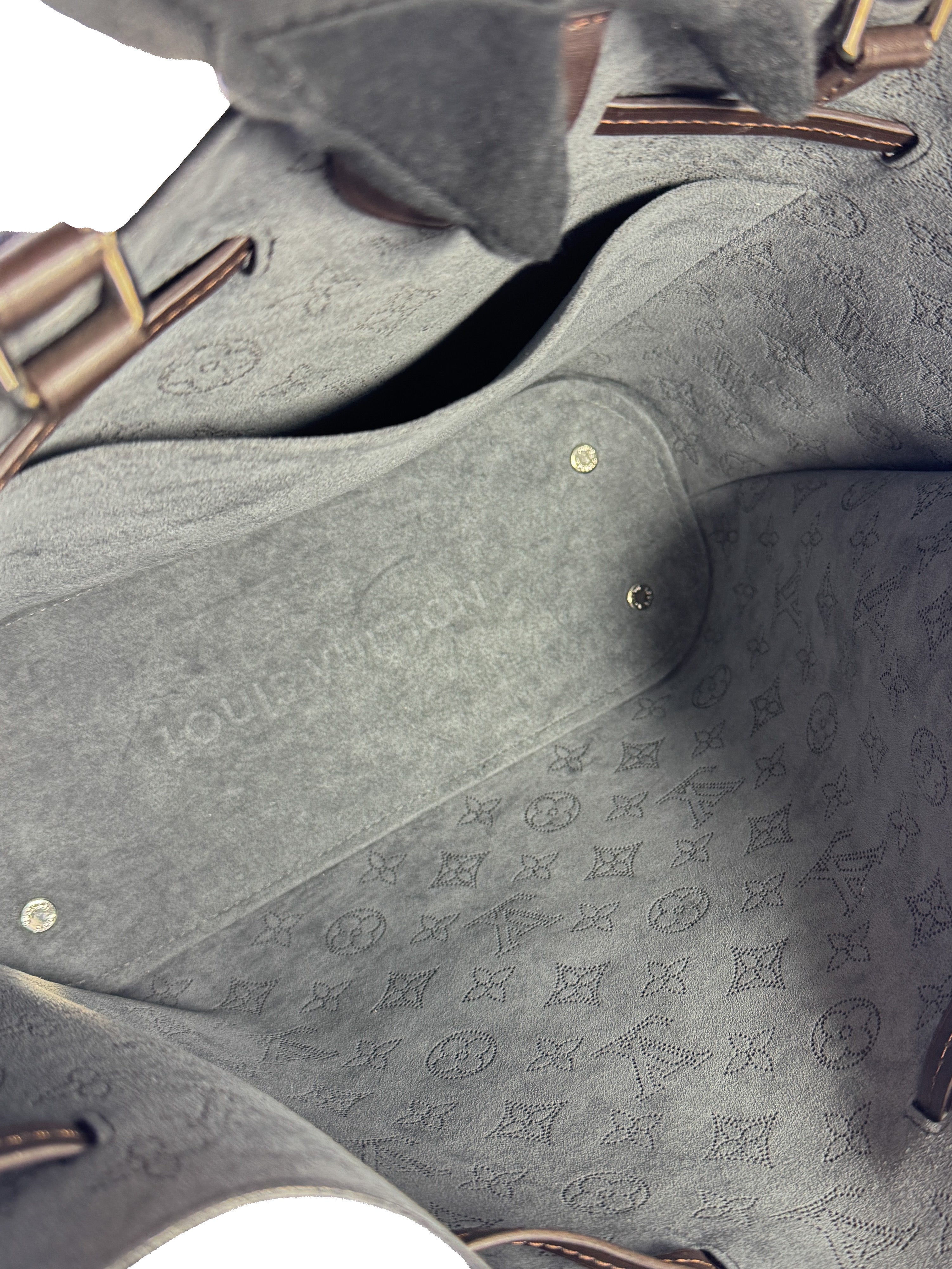 Louis Vuitton Girolata Handbag Mahina Leather black DR0147