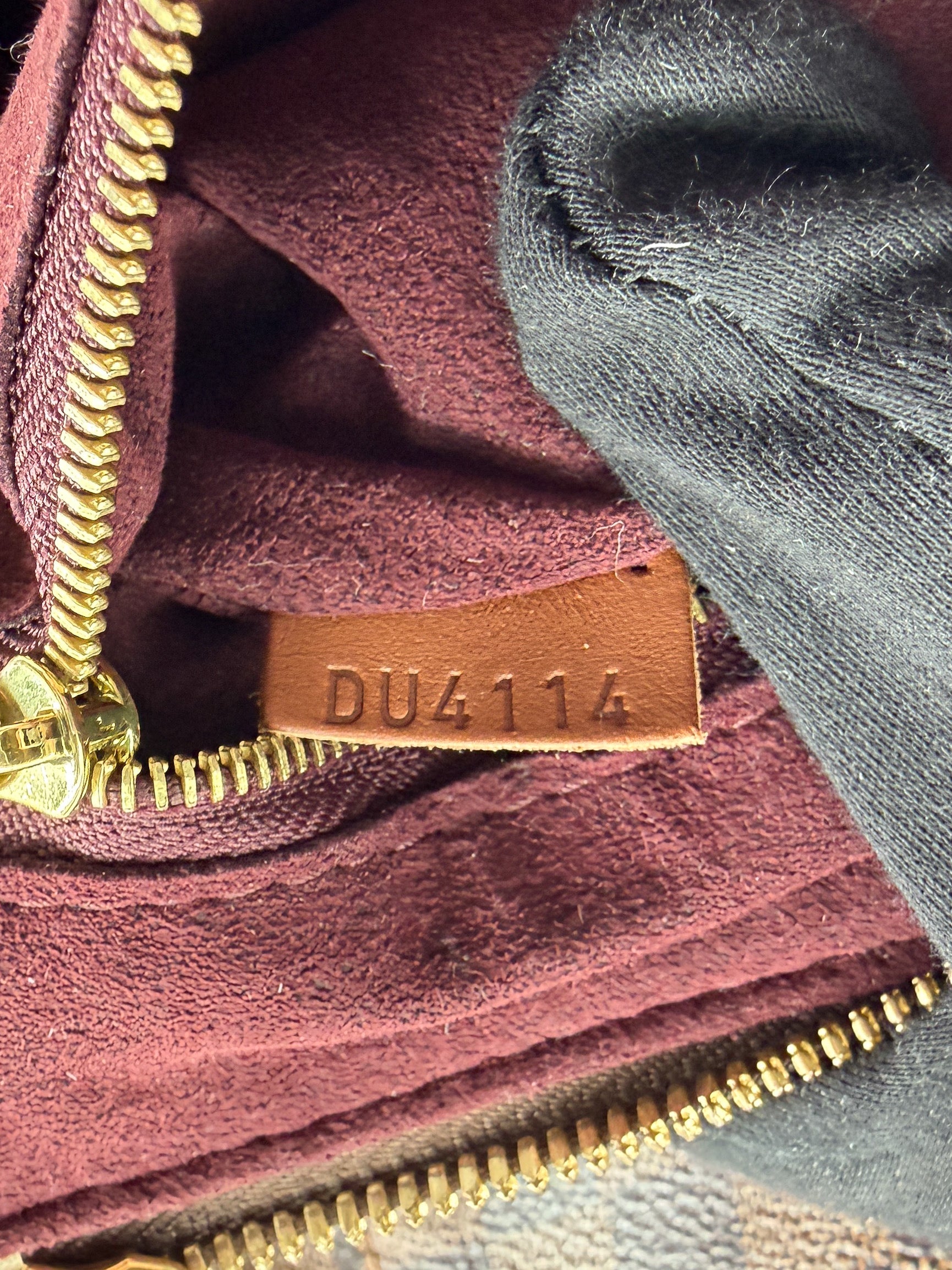 Louis Vuitton damier ebene Greenwich DU4114