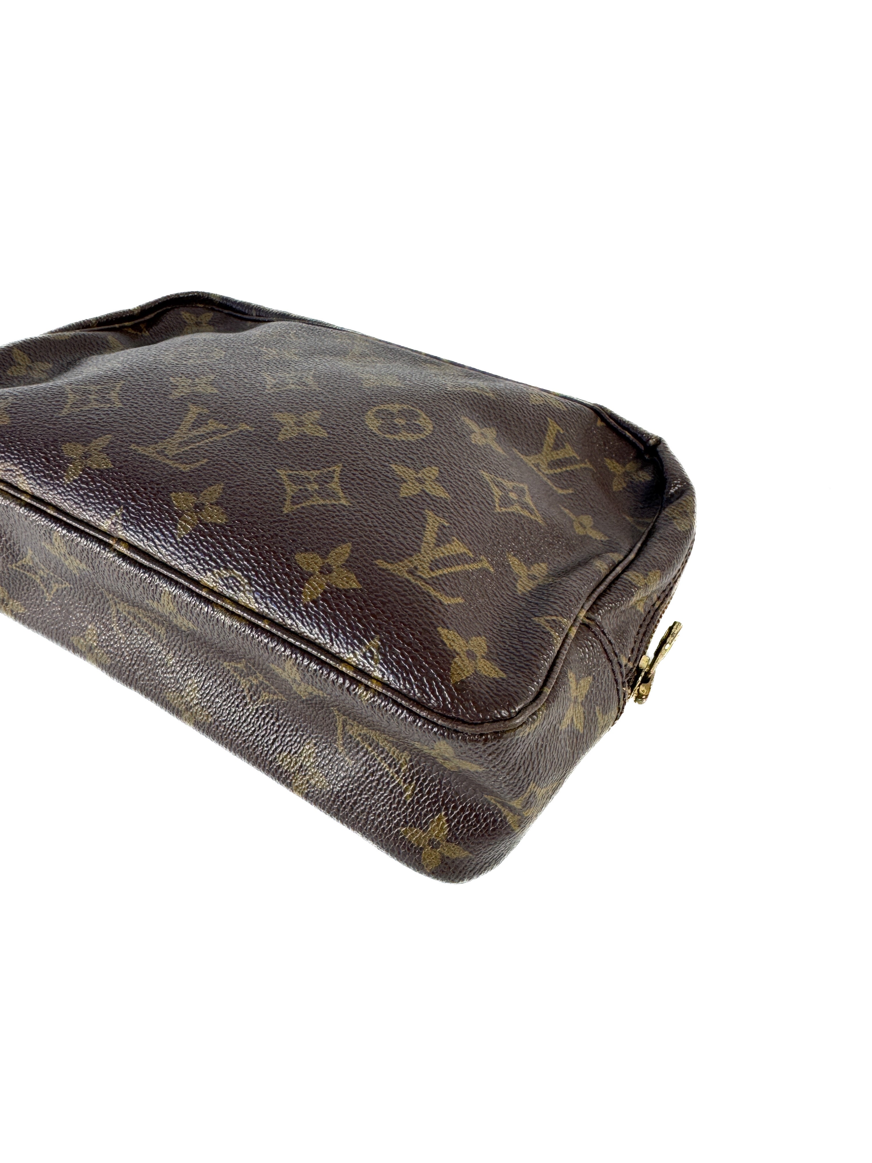 Louis Vuitton monogram trousse 23 zip pouch TH8912