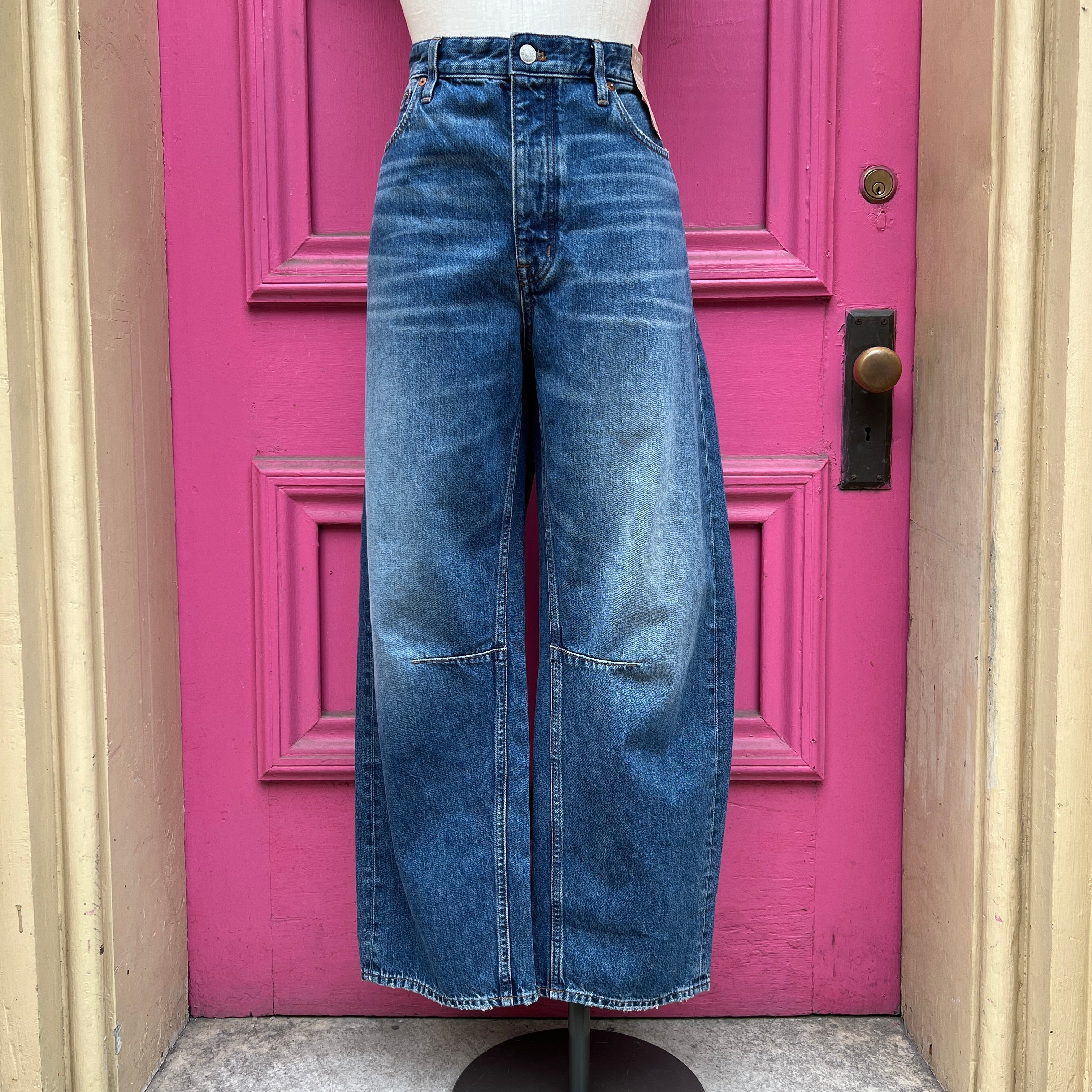 Madewell the darted barrel leg jeans size 10 tall NWT