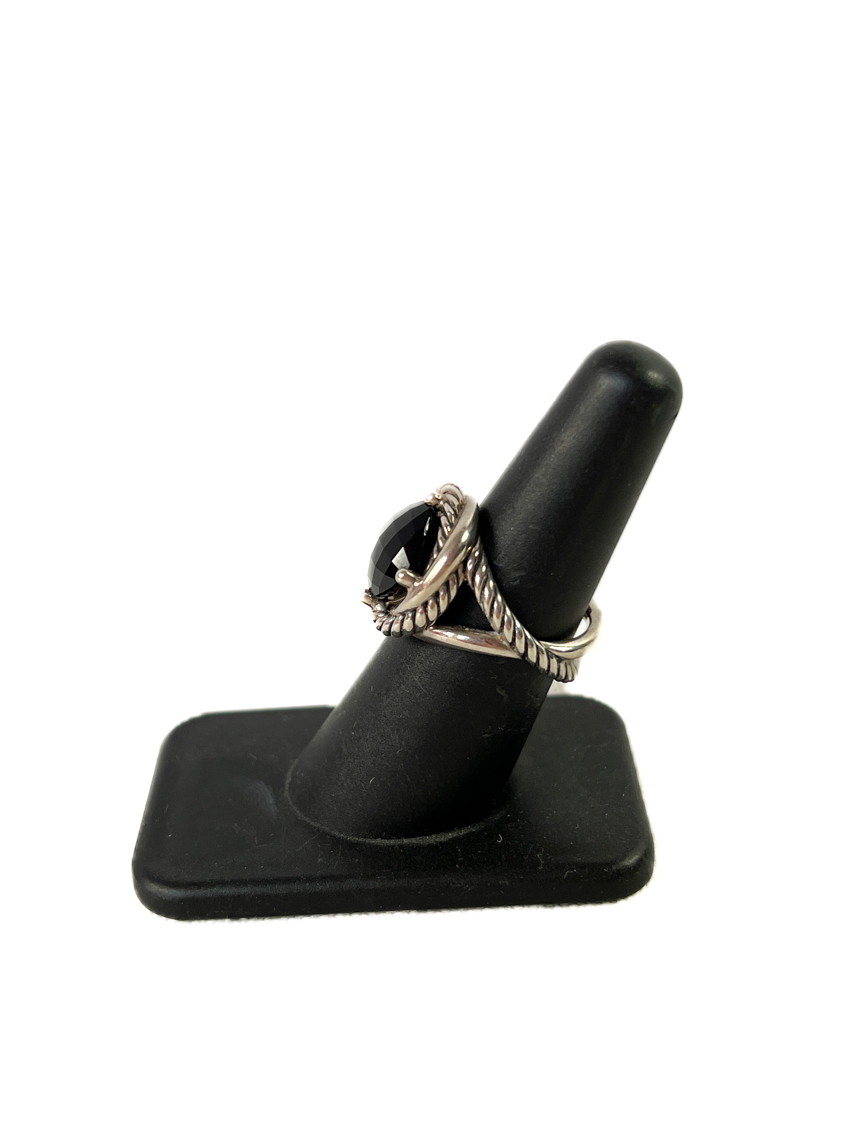 David Yurman black onyx and sterling silver 11MM infinity ring size 7