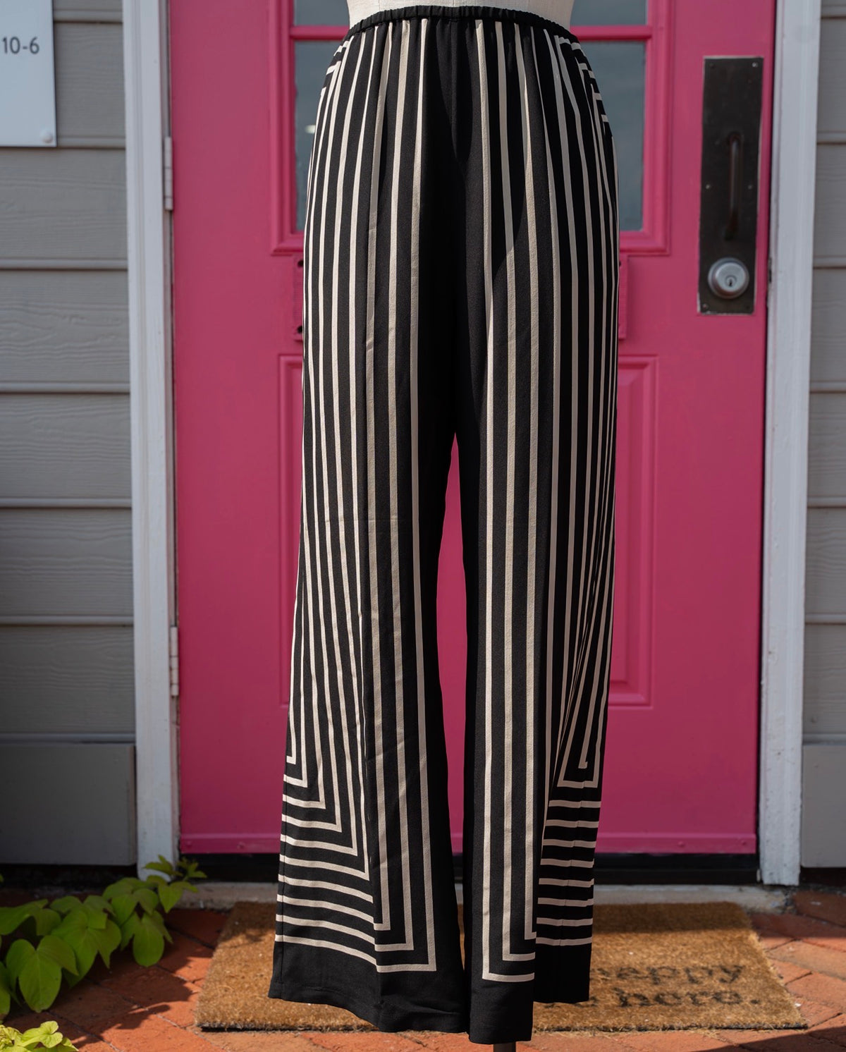 Totéme black cream print silk set size 40 (US 8)
