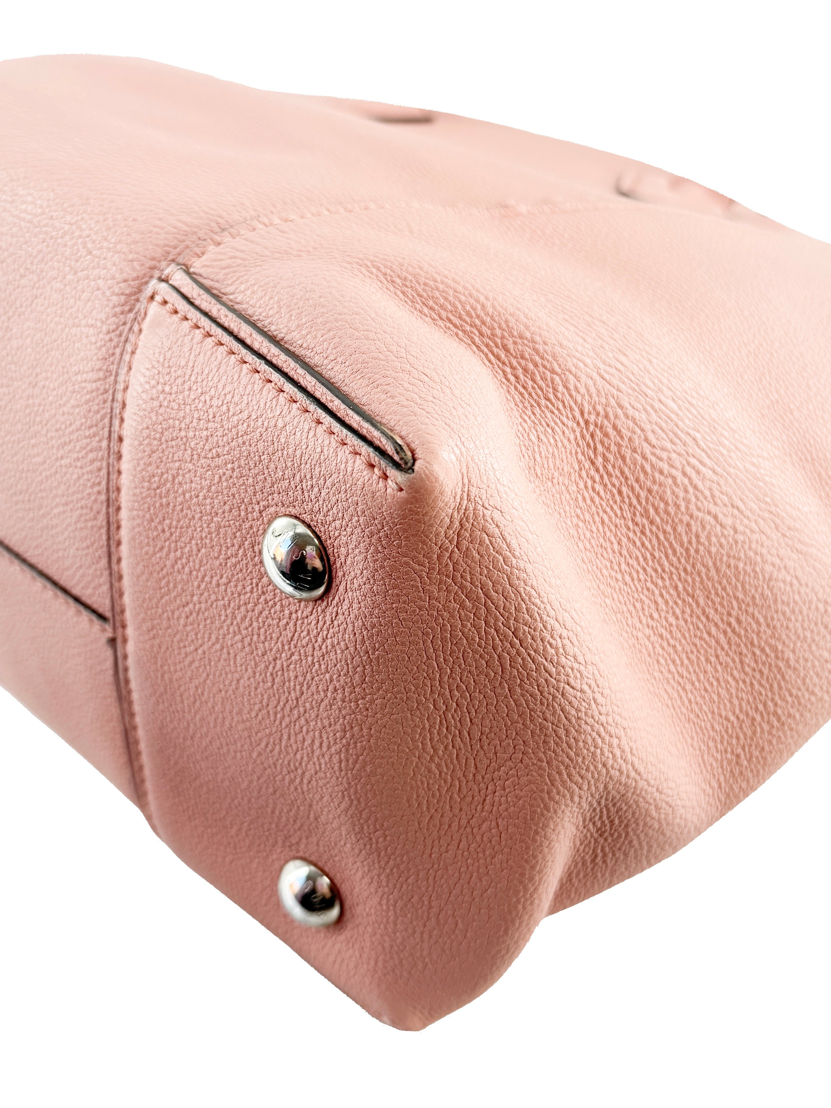 Louis Vuitton pink Cachemire leather Soft Lockit MM DK3107