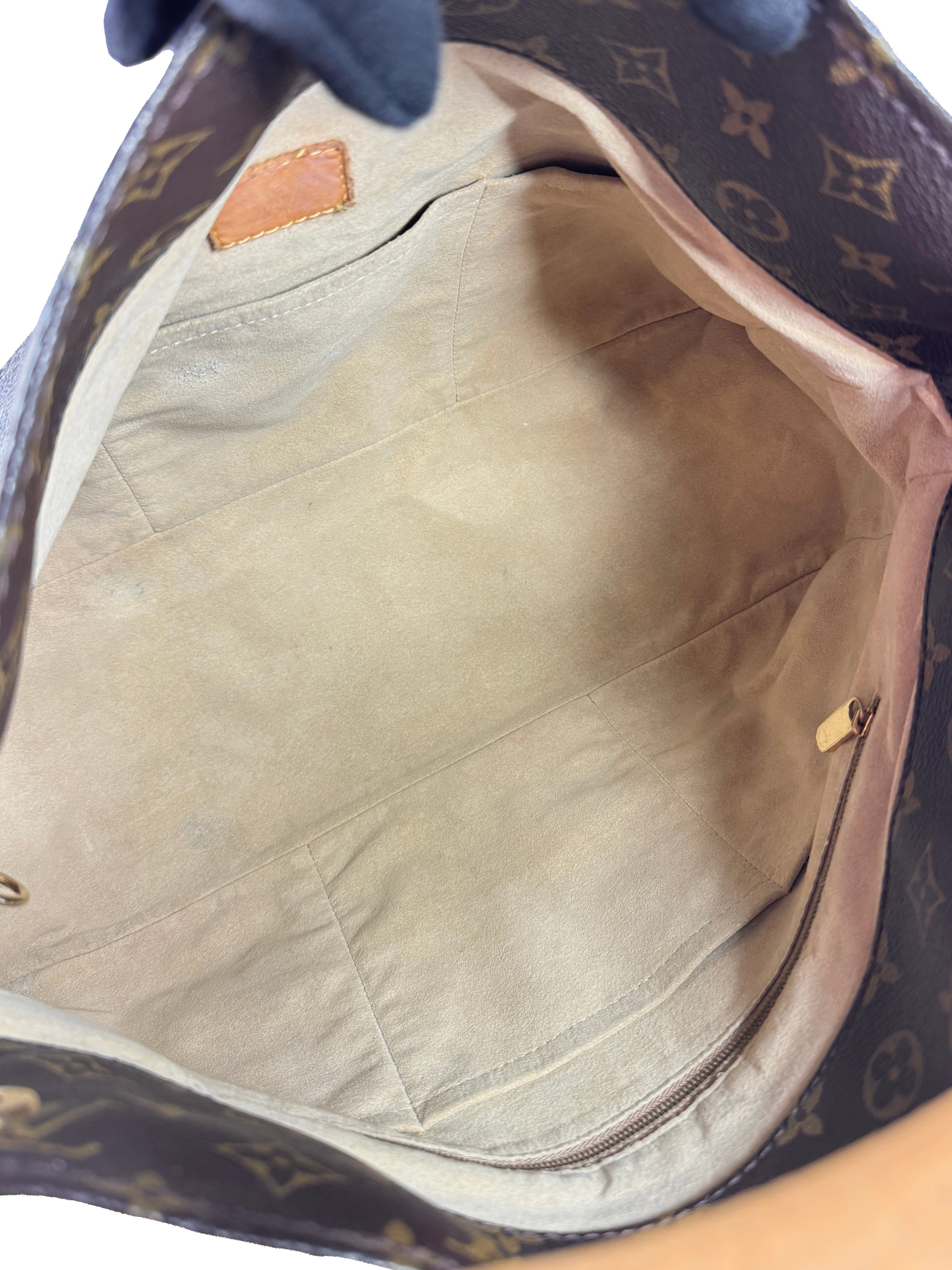 Louis Vuitton monogram Artsy MM CA4069