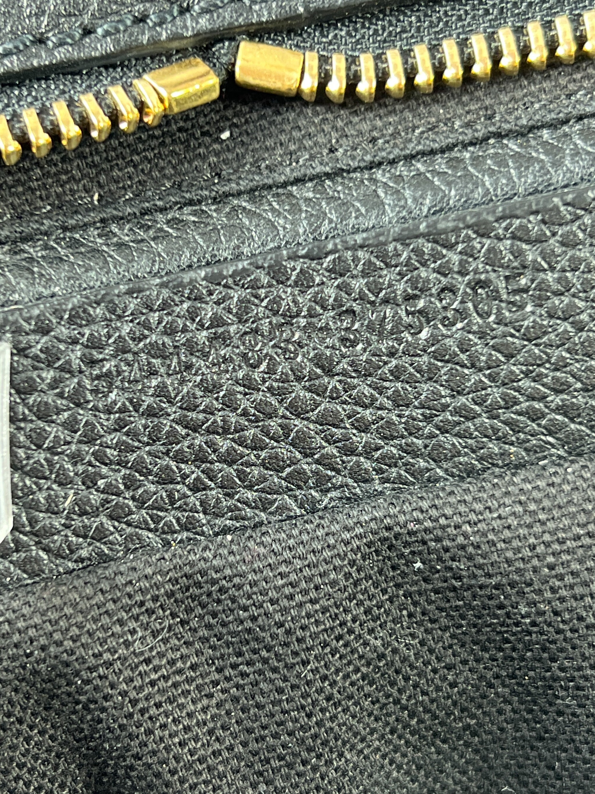 Alexander McQueen black leather Zippe tote