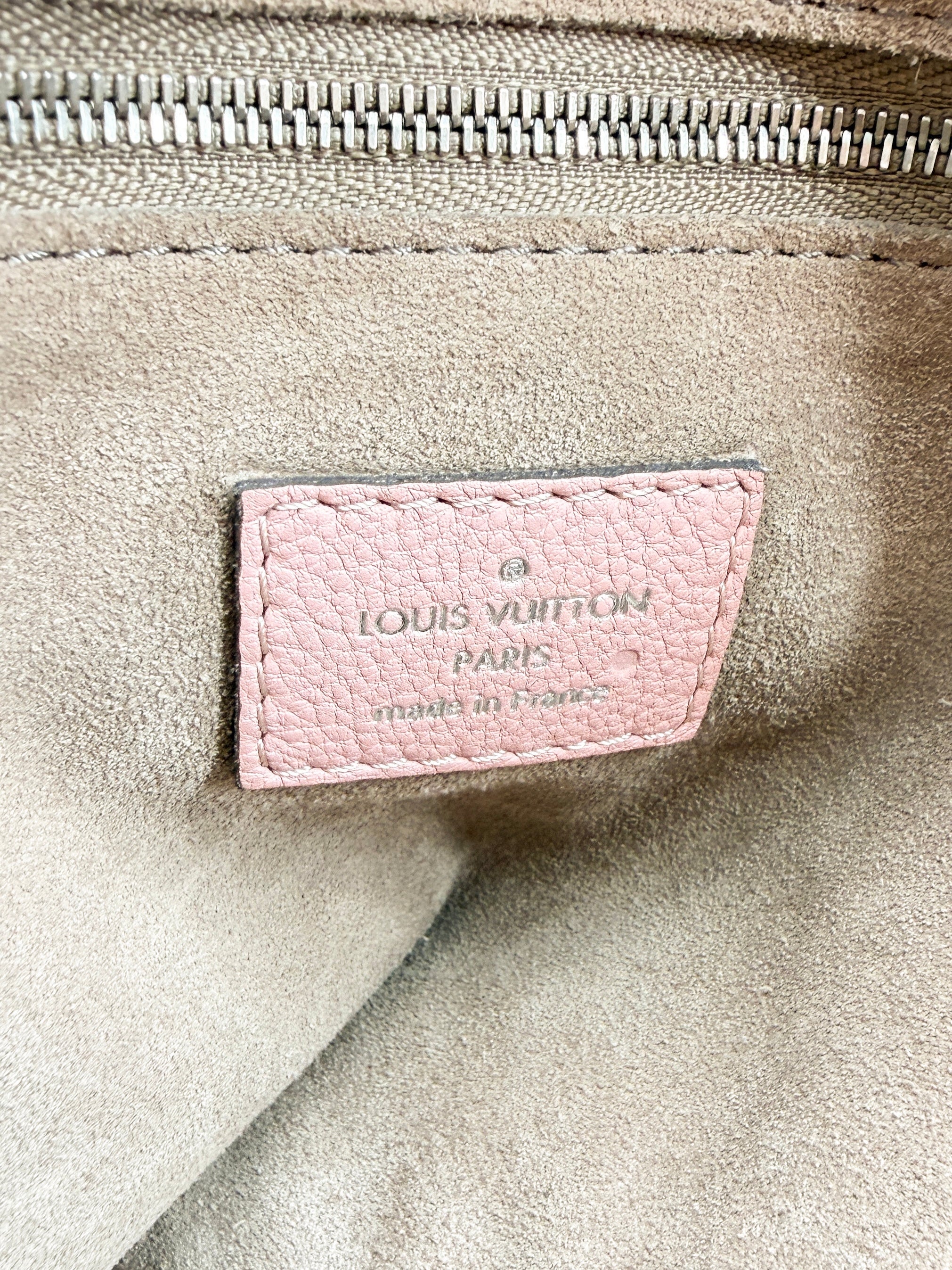 Louis Vuitton pink Cachemire leather Soft Lockit MM AR4184