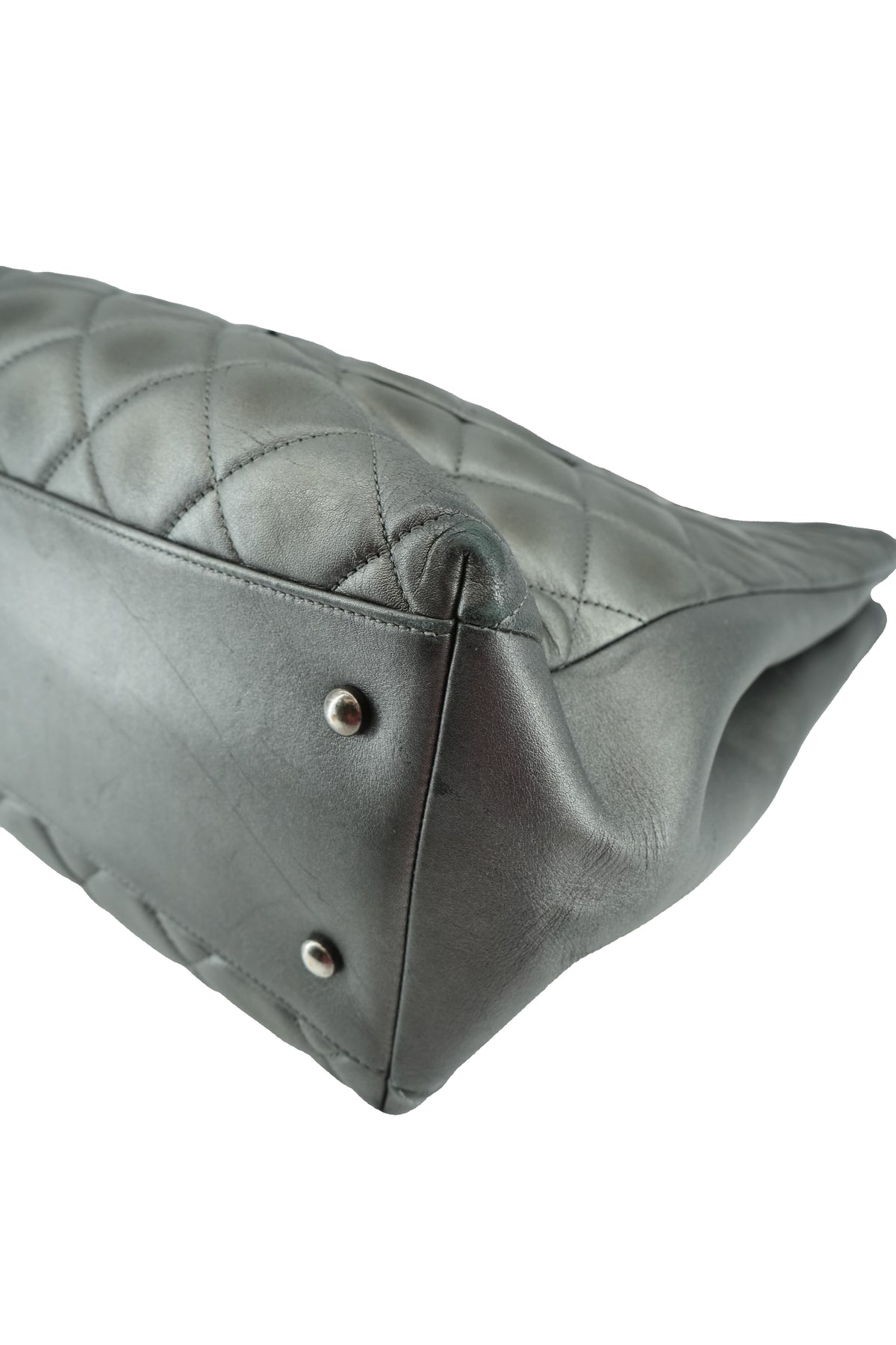 Chanel dark silver quilted large trendy shopping tote 21647644