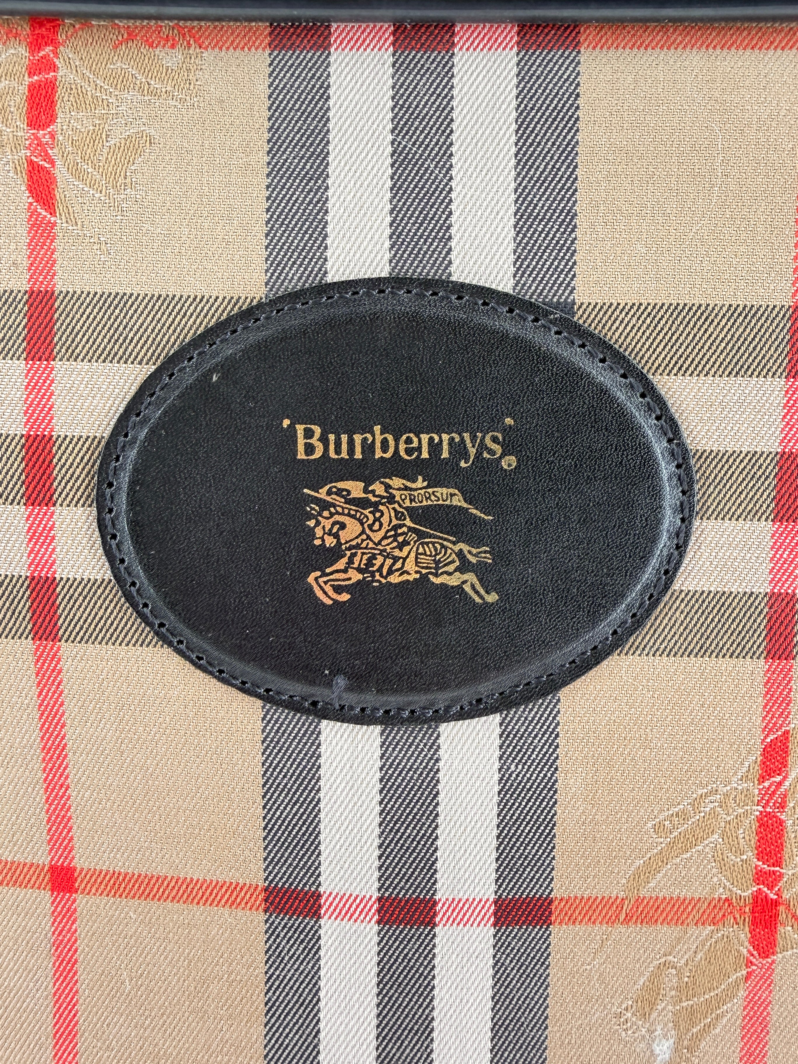 Burberry vintage Nova Check foldable garment bag