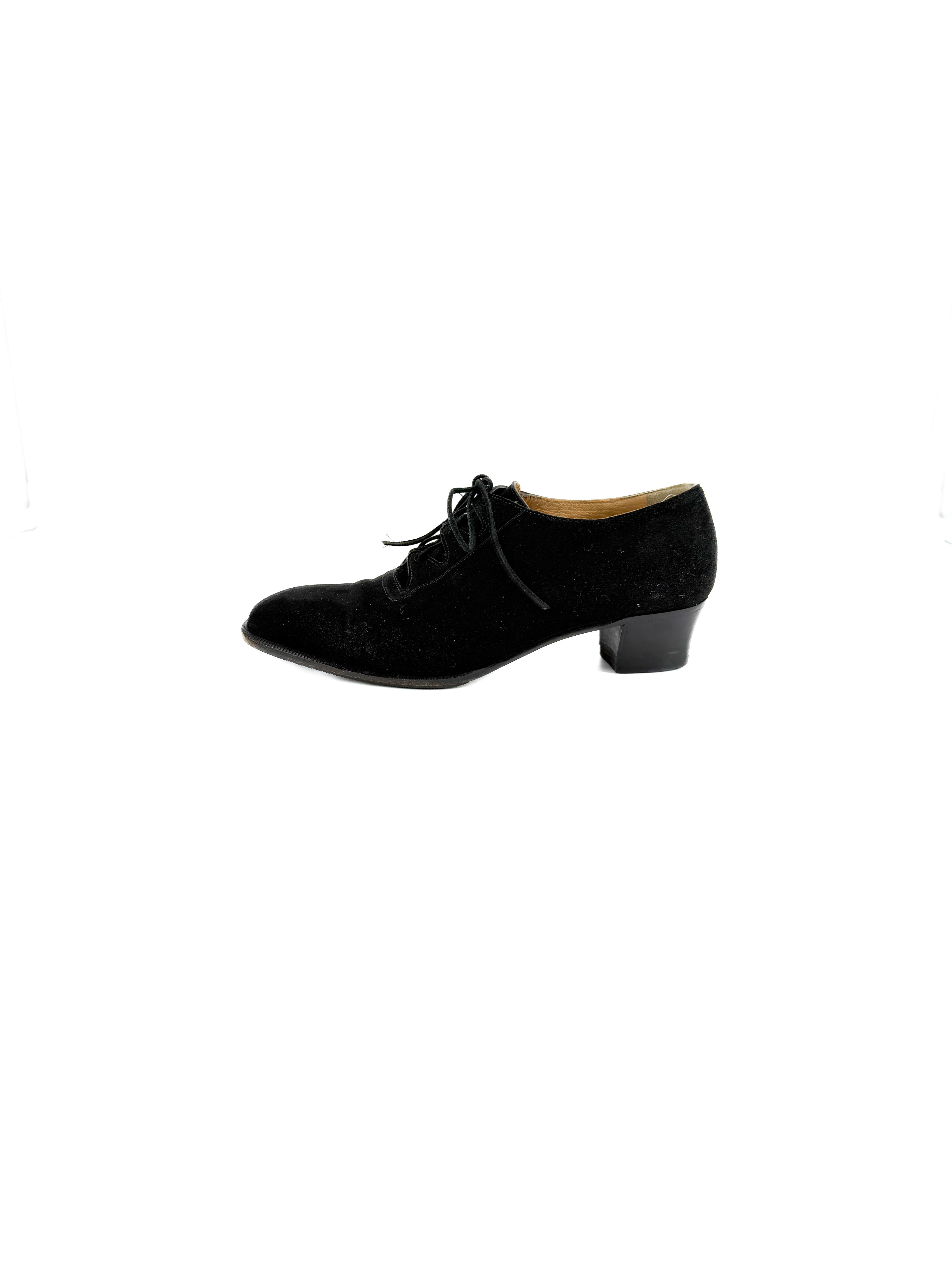 Hermès black suede vintage lace up kitten heels size 36