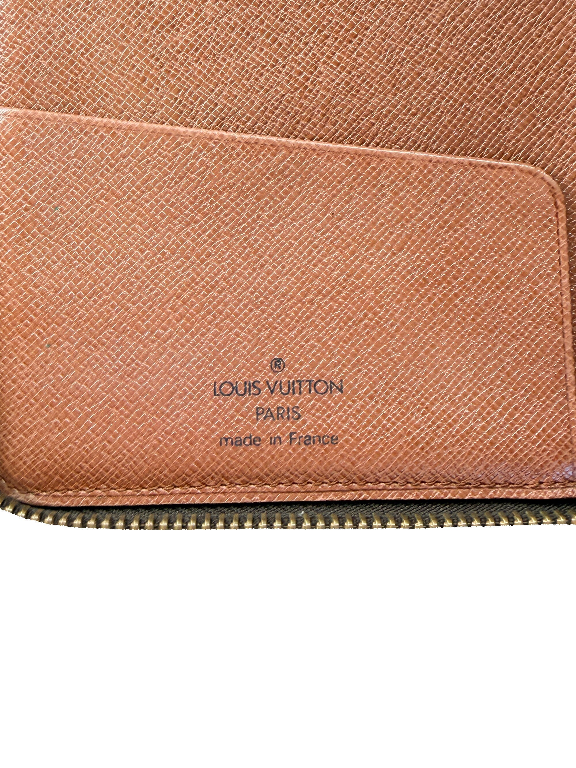 Louis Vuitton monogram organizer wallet MI0972