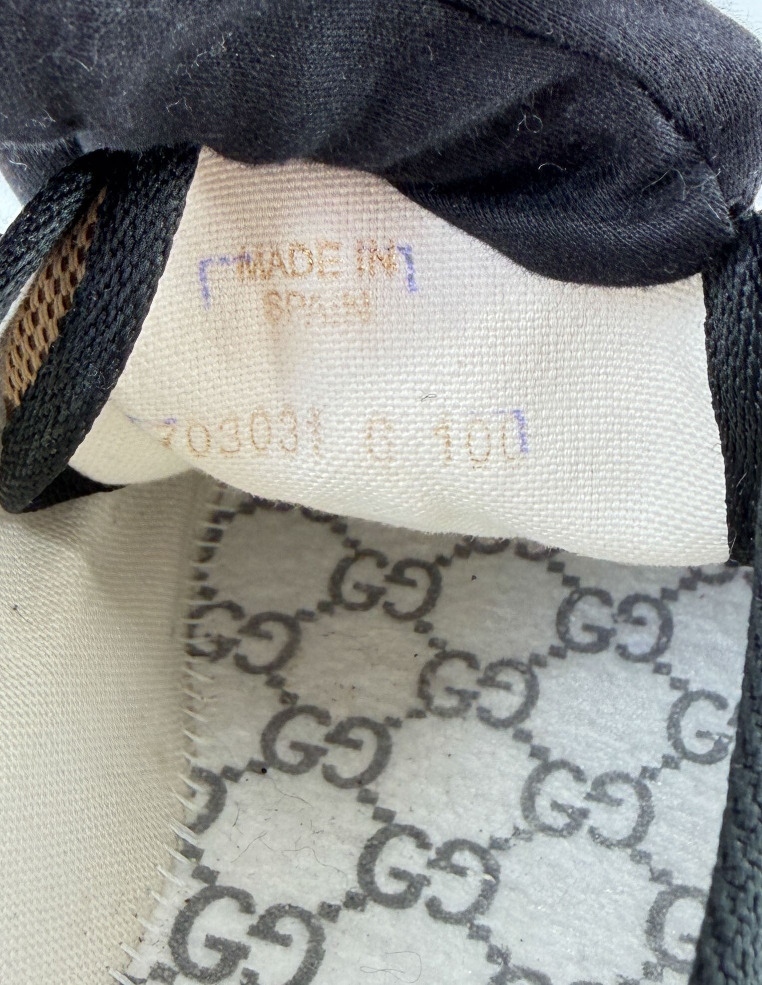 Gucci Jumbo GG brown low top sneakers size 6(mens)/8 (womens) (fits like a womens 9-9.5)