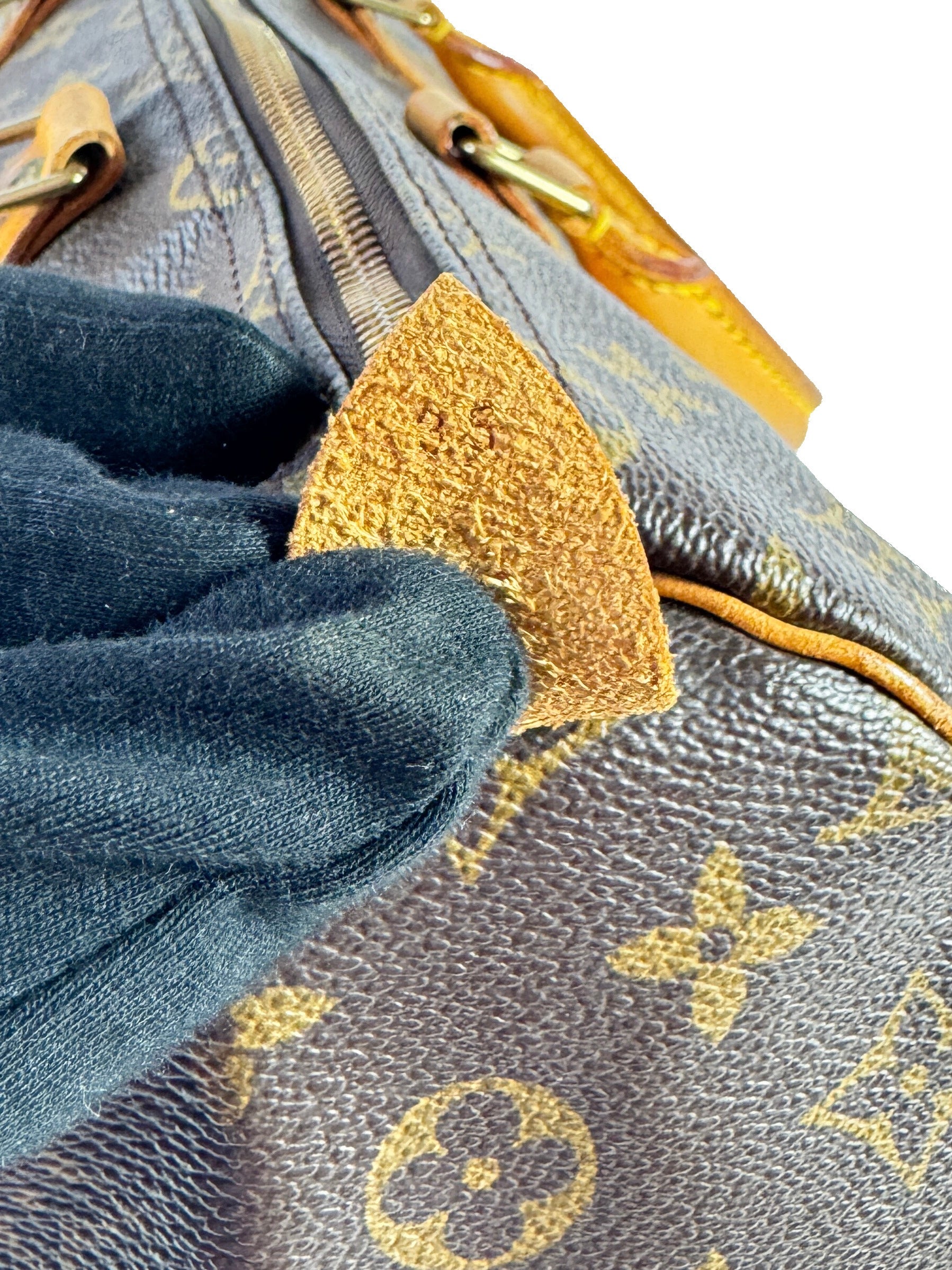 Louis Vuitton monogram speedy 35 SP0956