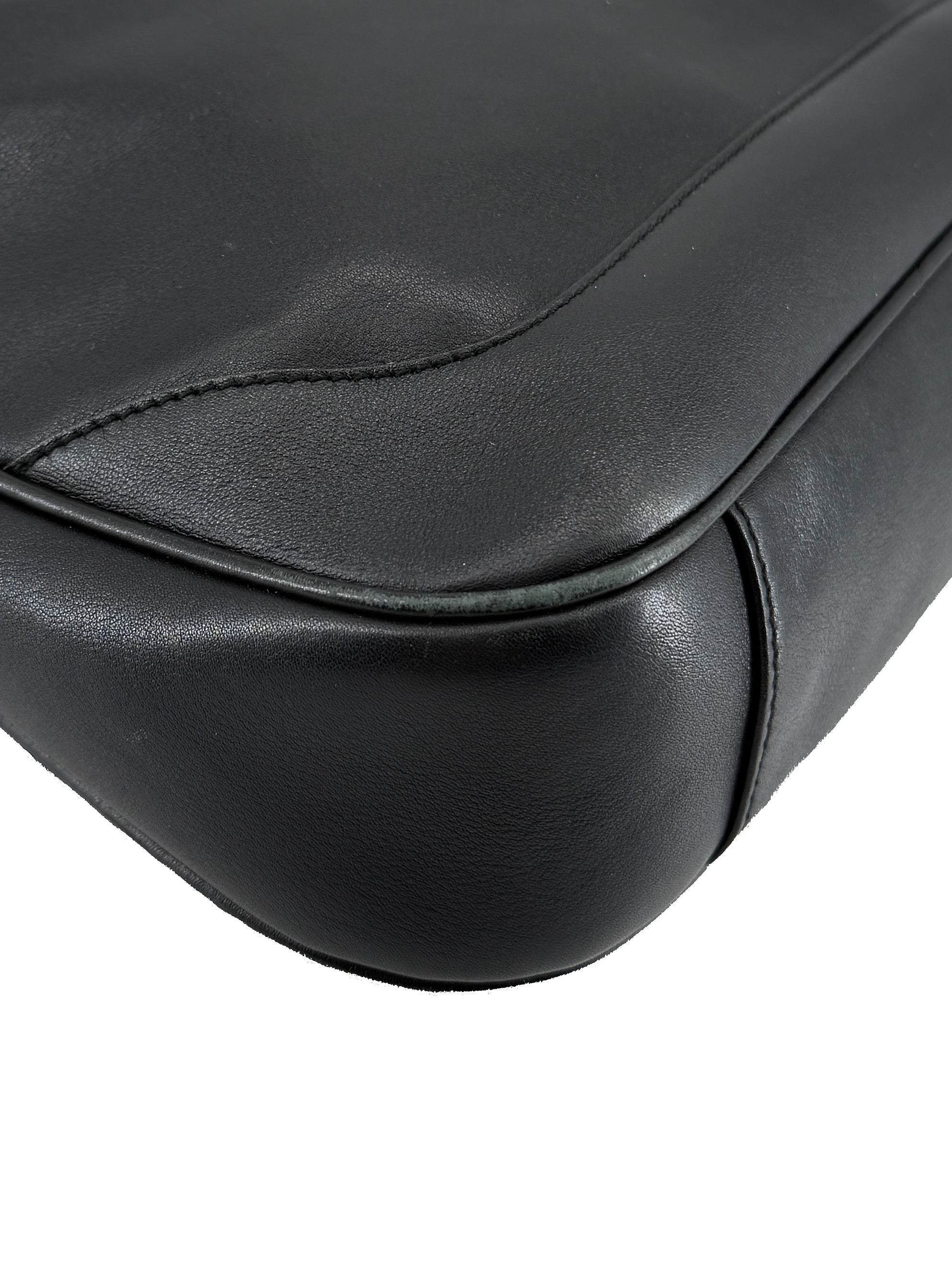 Gucci black leather bamboo handle bag 14095001553