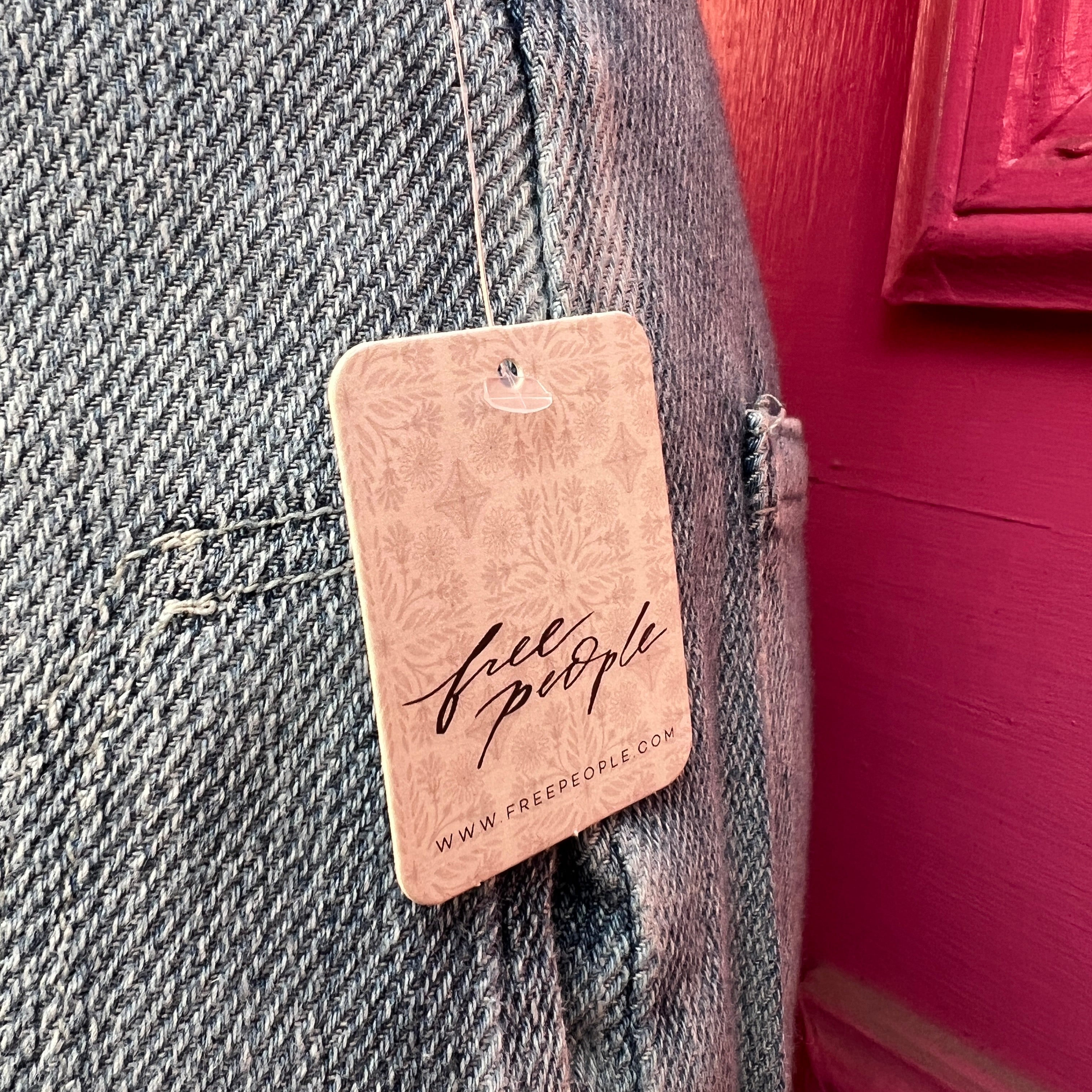 We the Free chambray barrel pants size 6 NWT