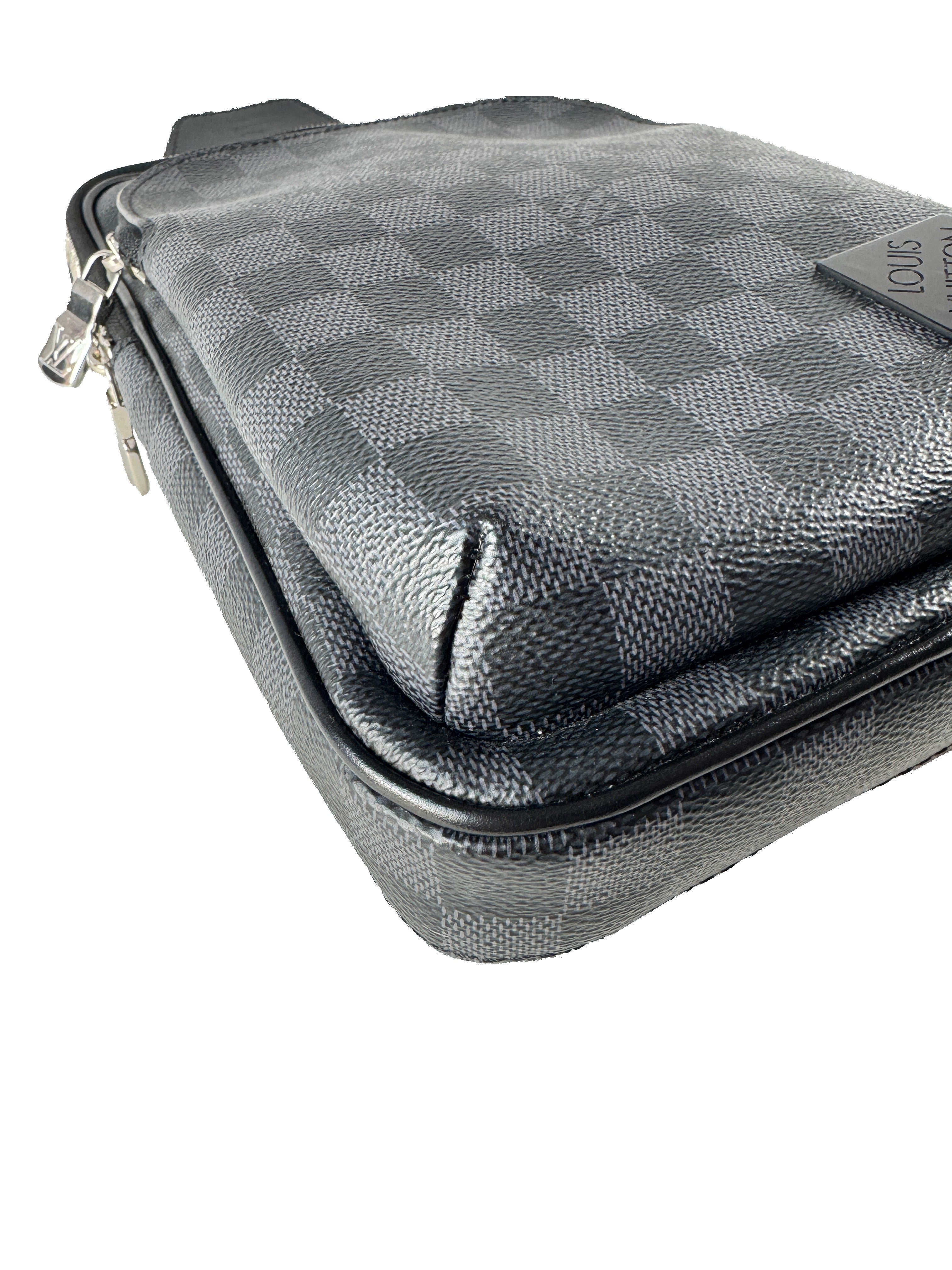 Louis Vuitton damier graphite Avenue sling (chipped)