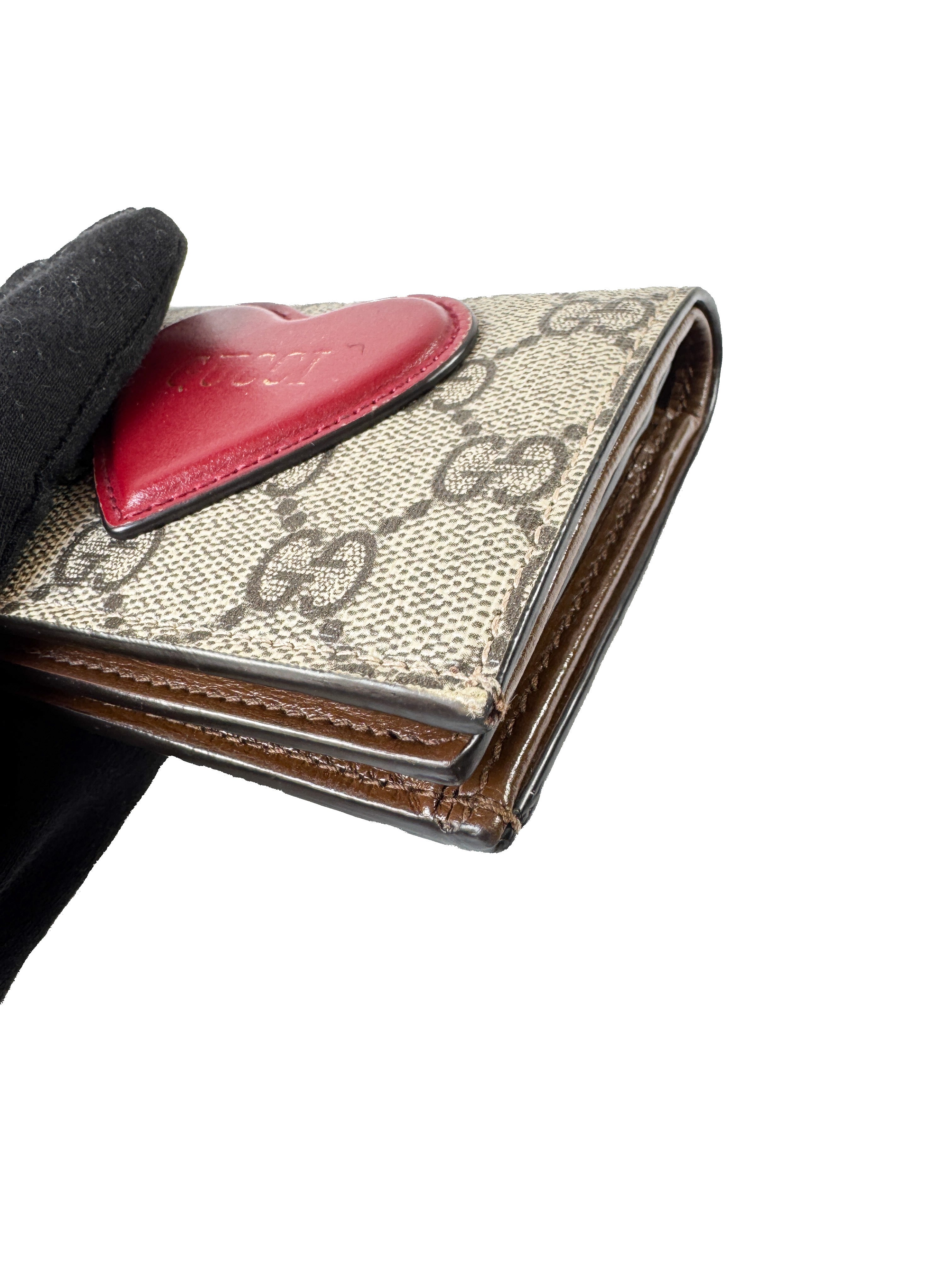 Gucci brown signature GG heart compact wallet 6488480416