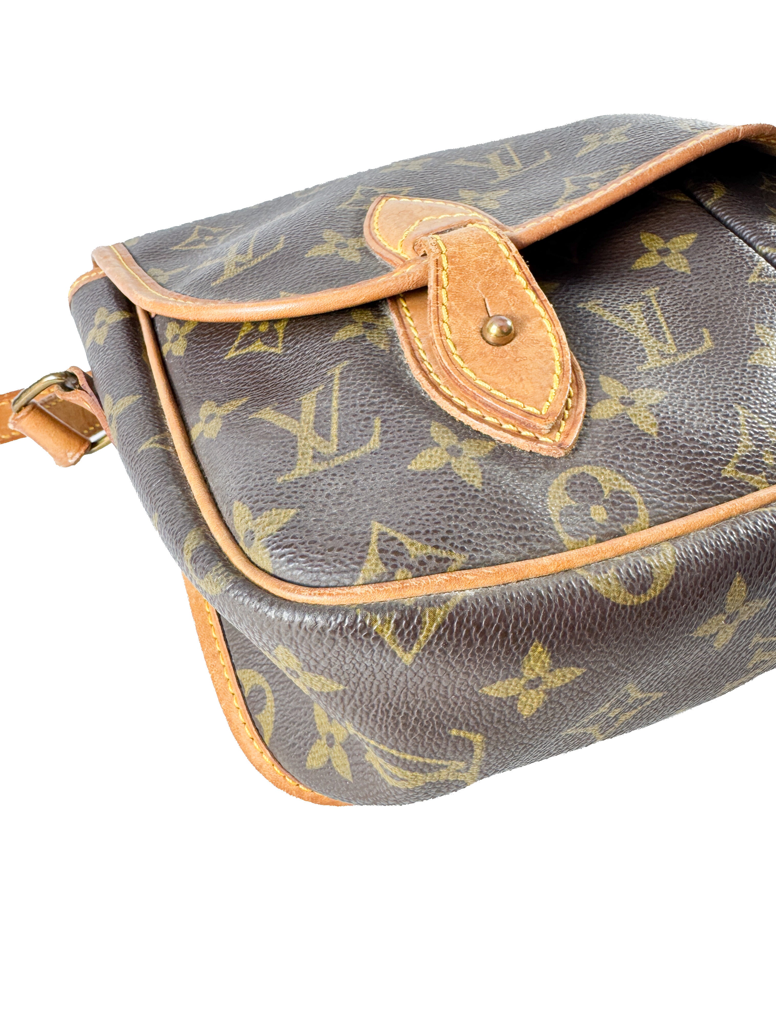 Louis Vuitton monogram Gibeciere MM crossbody AR0991