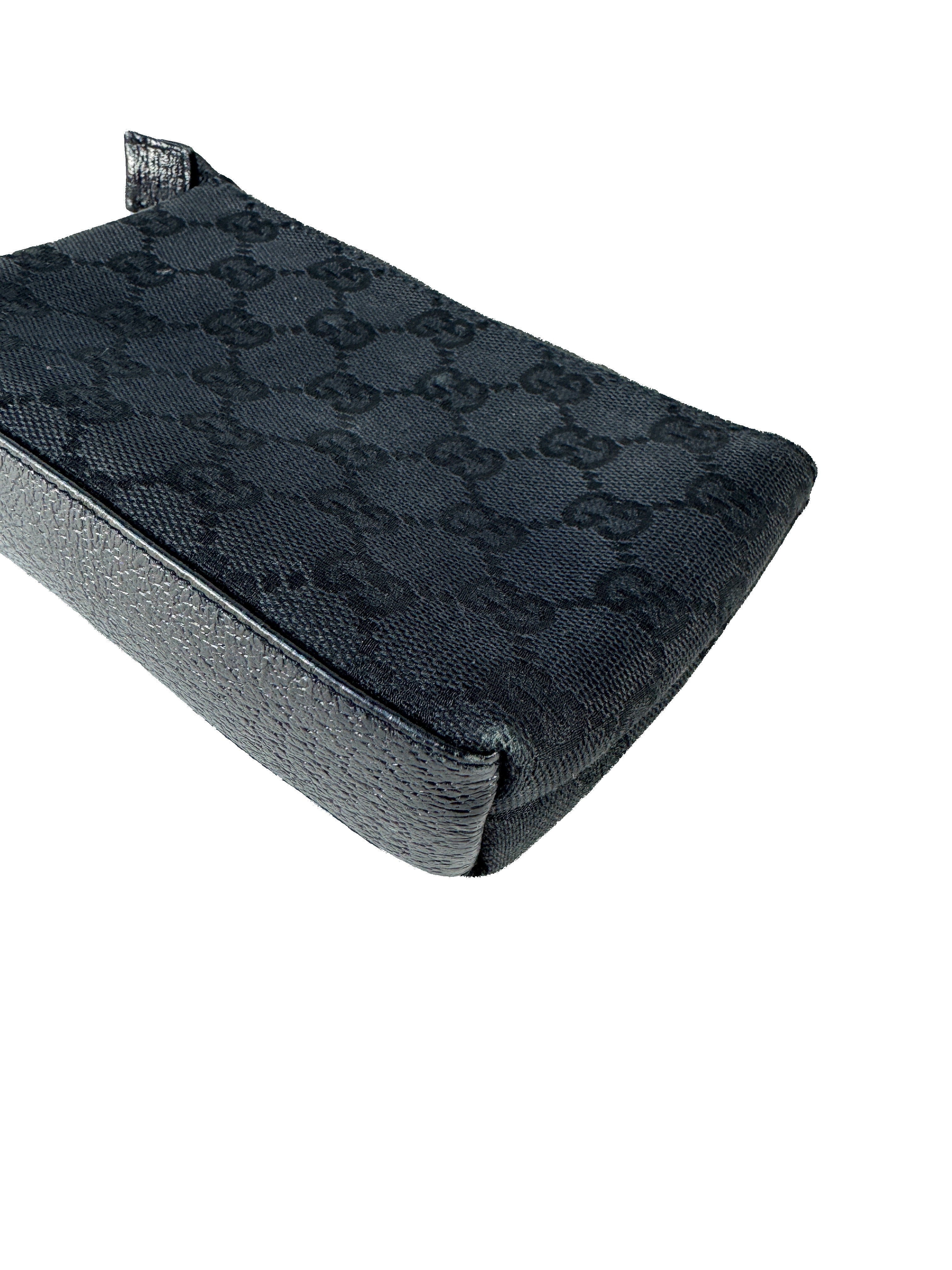 Gucci black GG cloth small zip pouch 002058