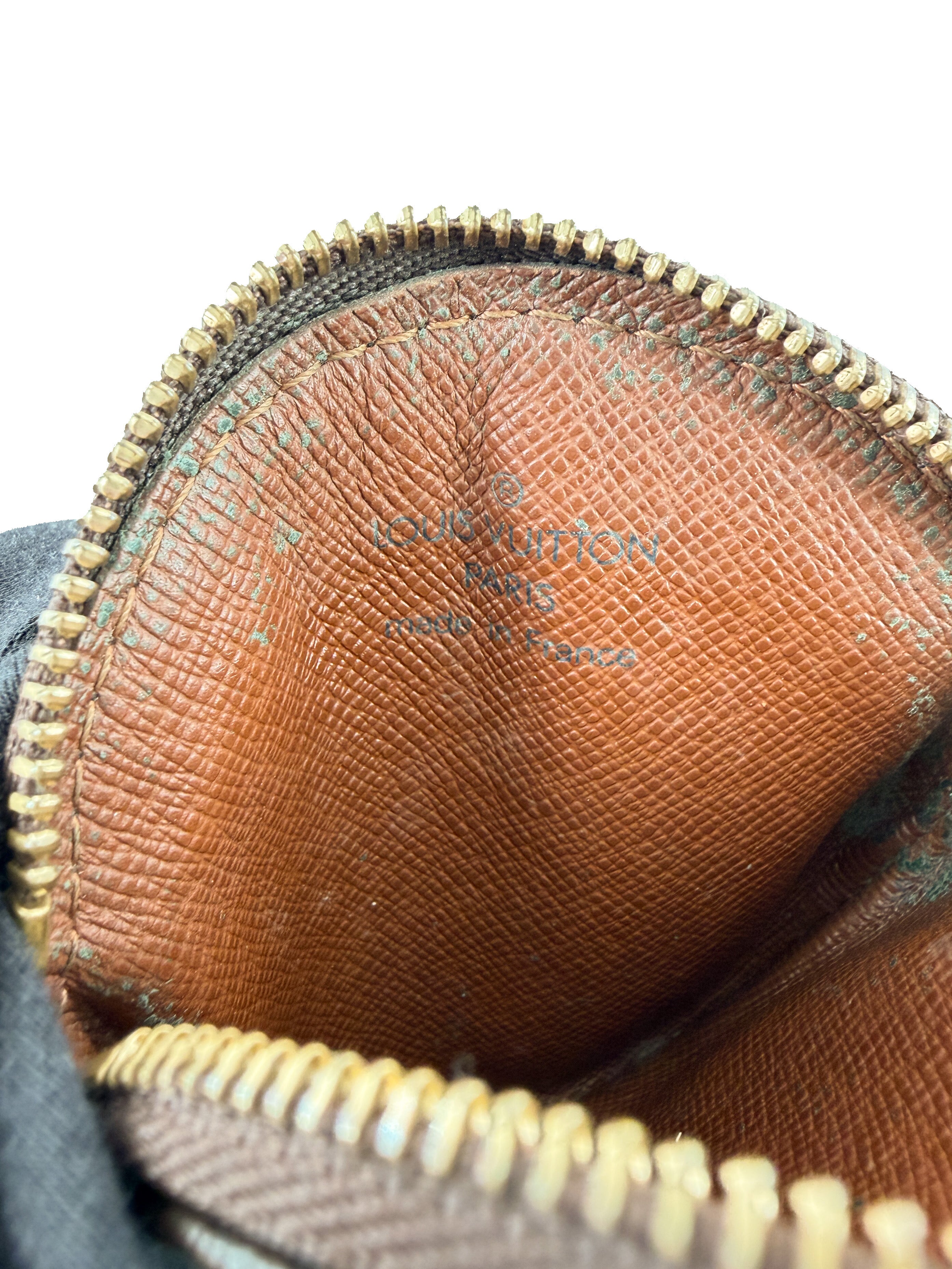 Louis Vuitton monogram Porte Monnaie round coin wallet