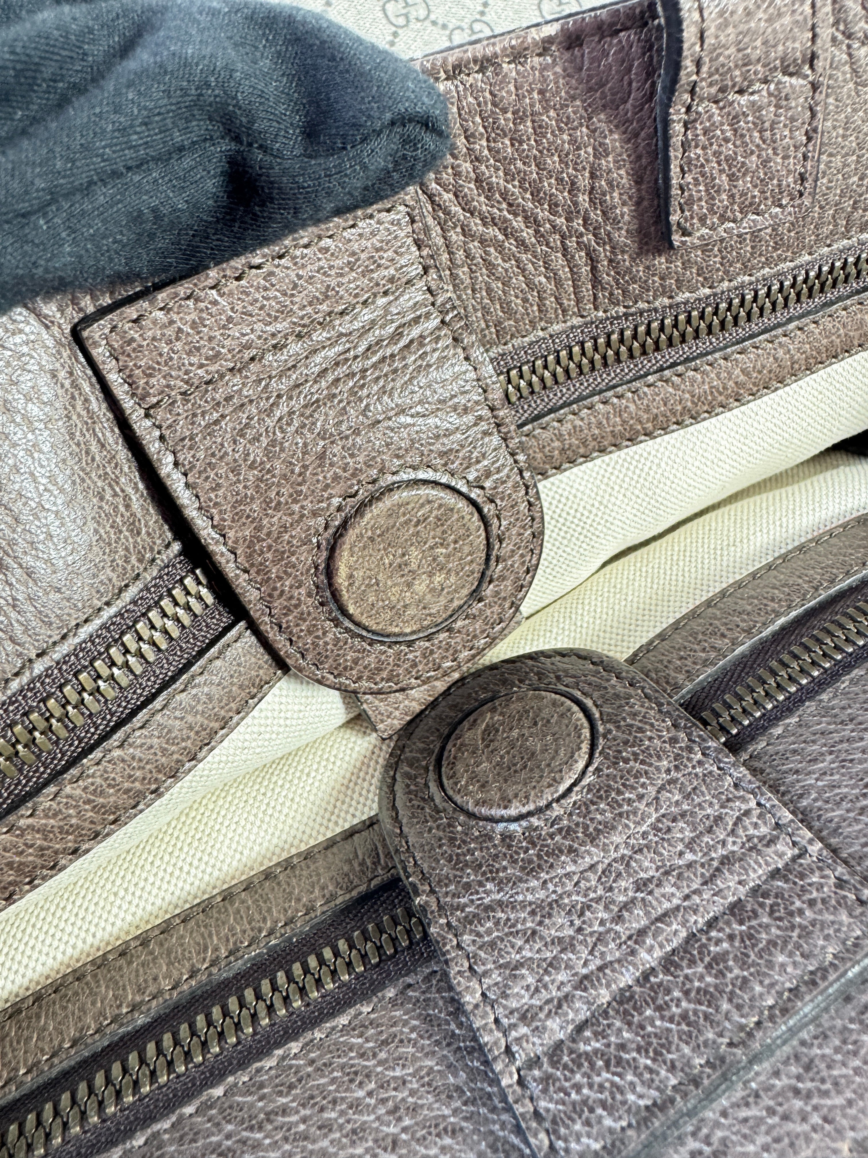 Gucci GG vertical Courrier UFO patch tote 474084 000926