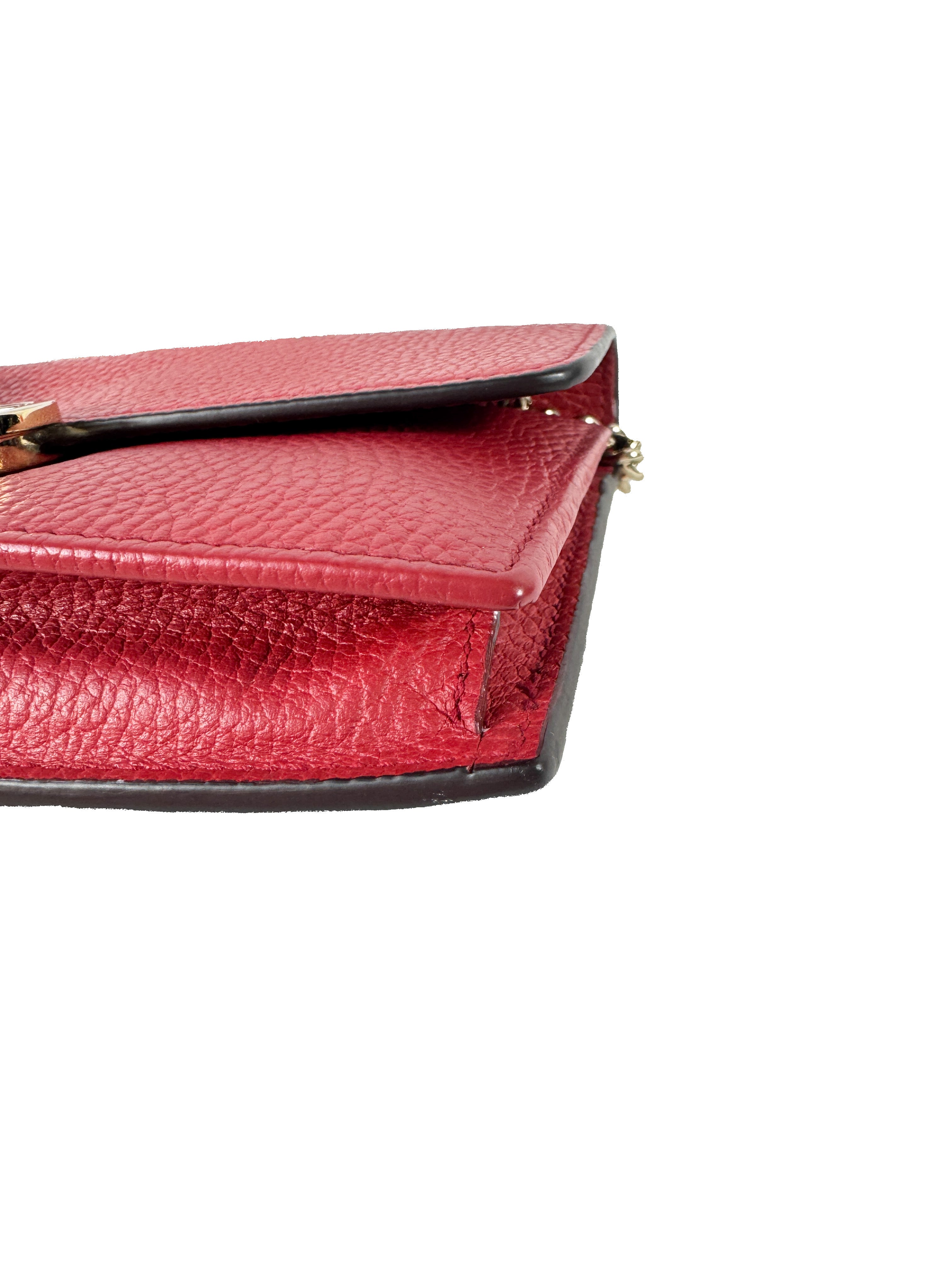 Gucci interlocking G red wallet on chain