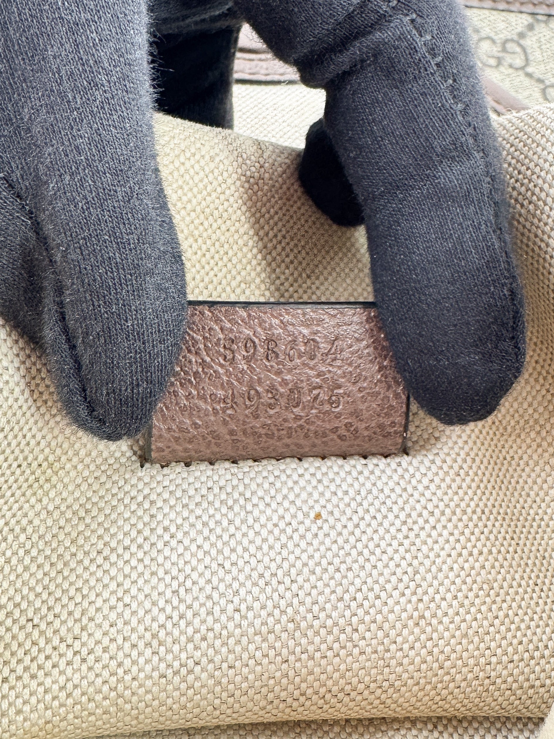 Gucci Neo vintage GG medium messenger bag 598604 493075