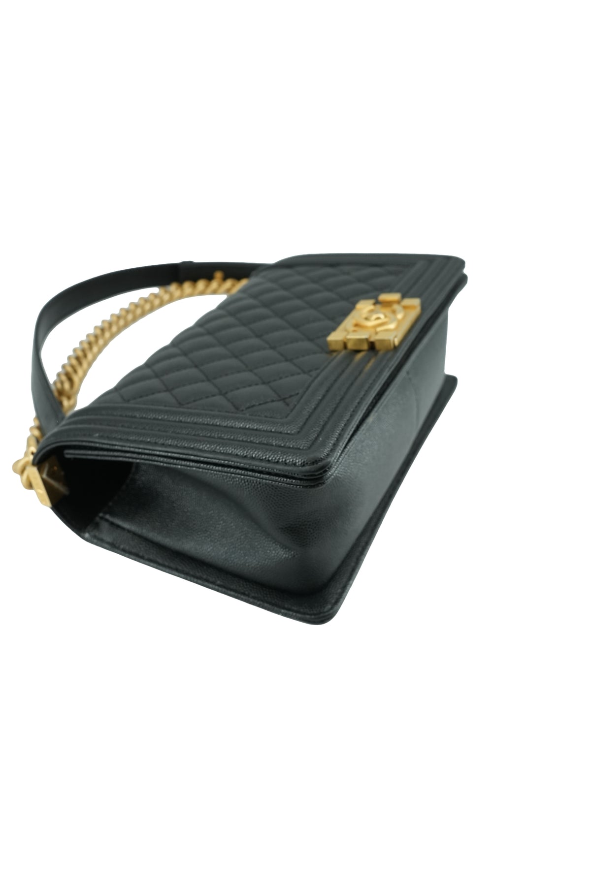 Chanel black caviar Boy bag GPU8KPG9