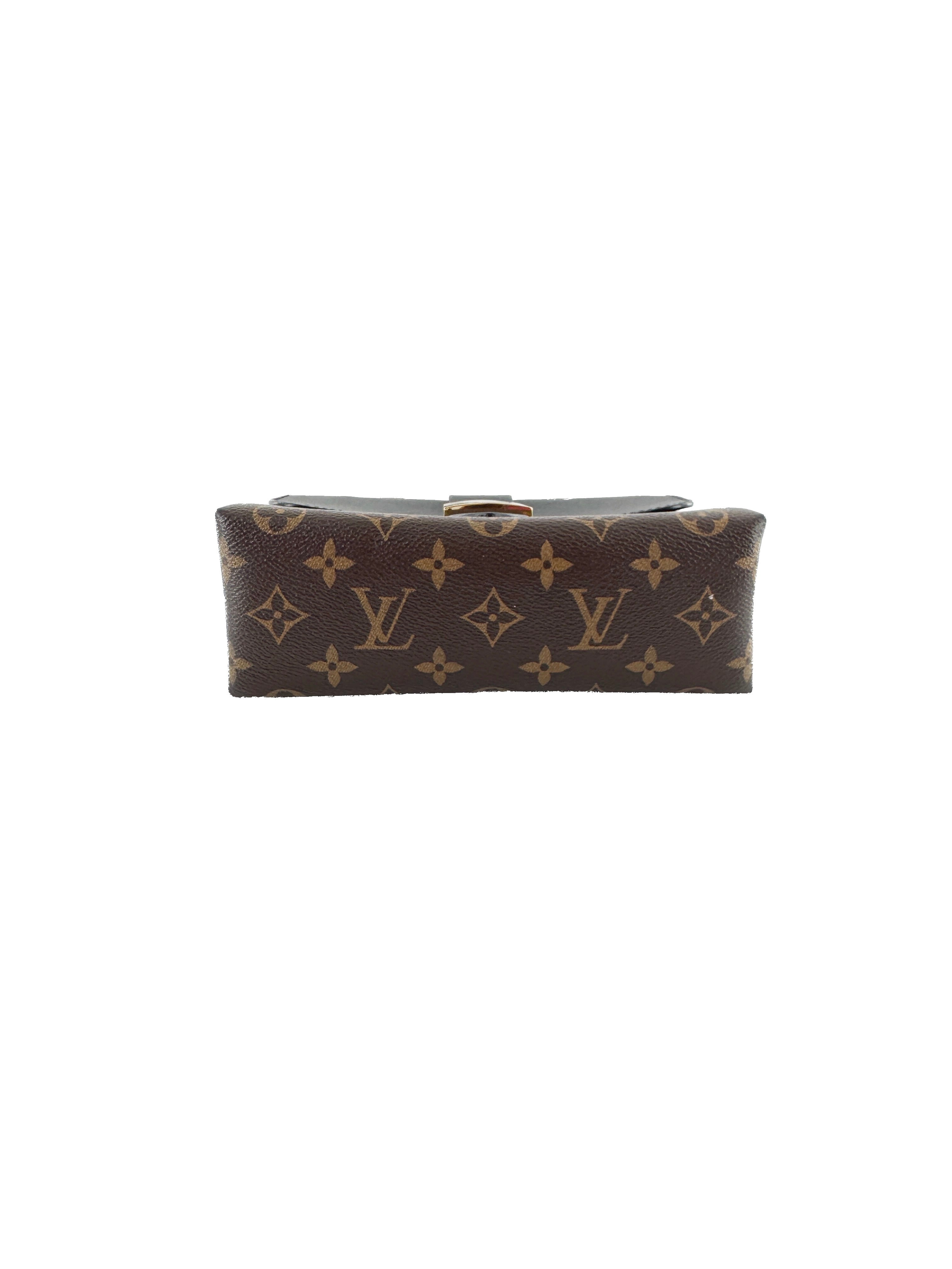 Louis Vuitton monogram locky BB black AA3109