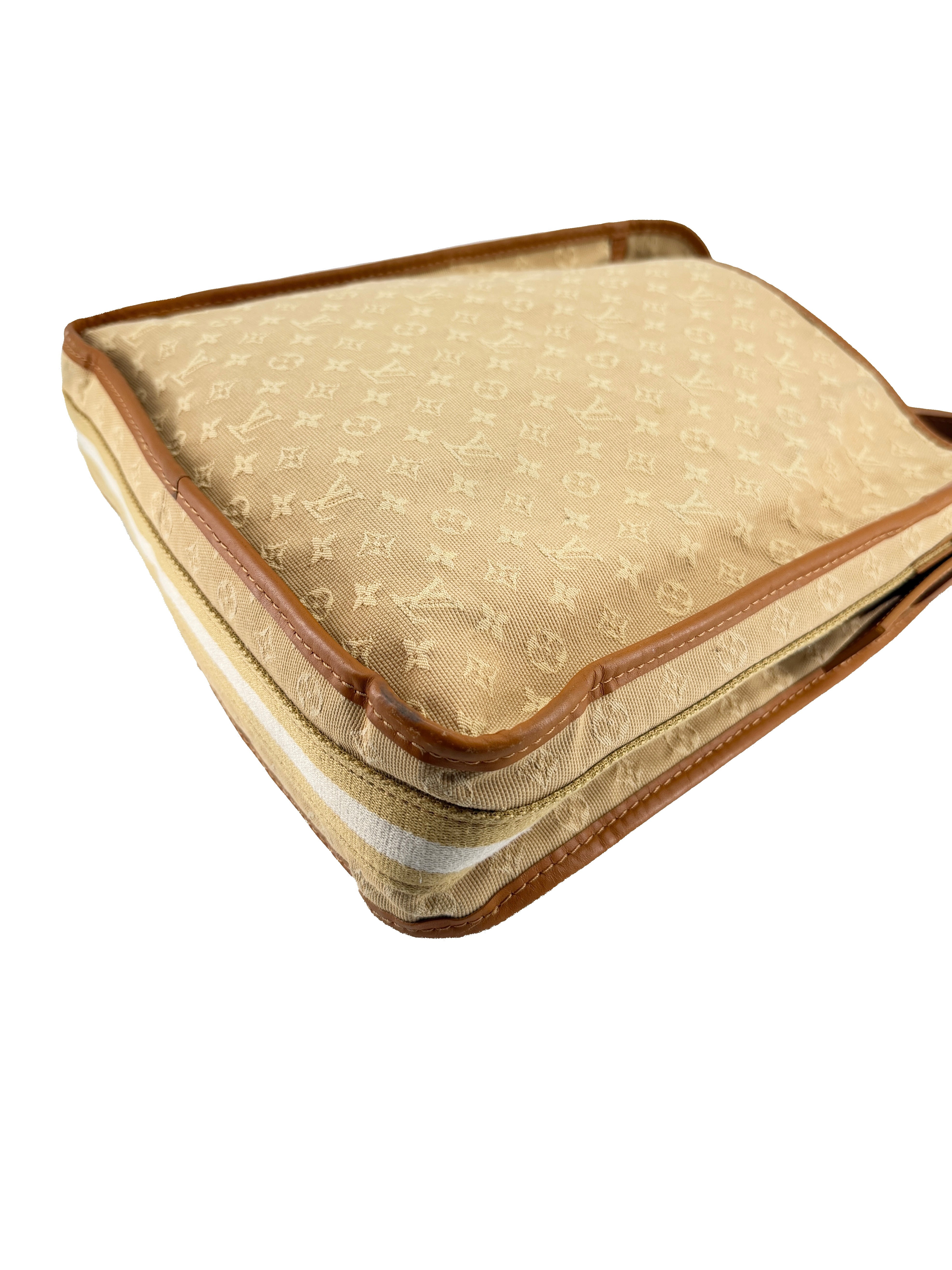 Louis Vuitton beige Mini Lin Mary Kate crossbody VI1024