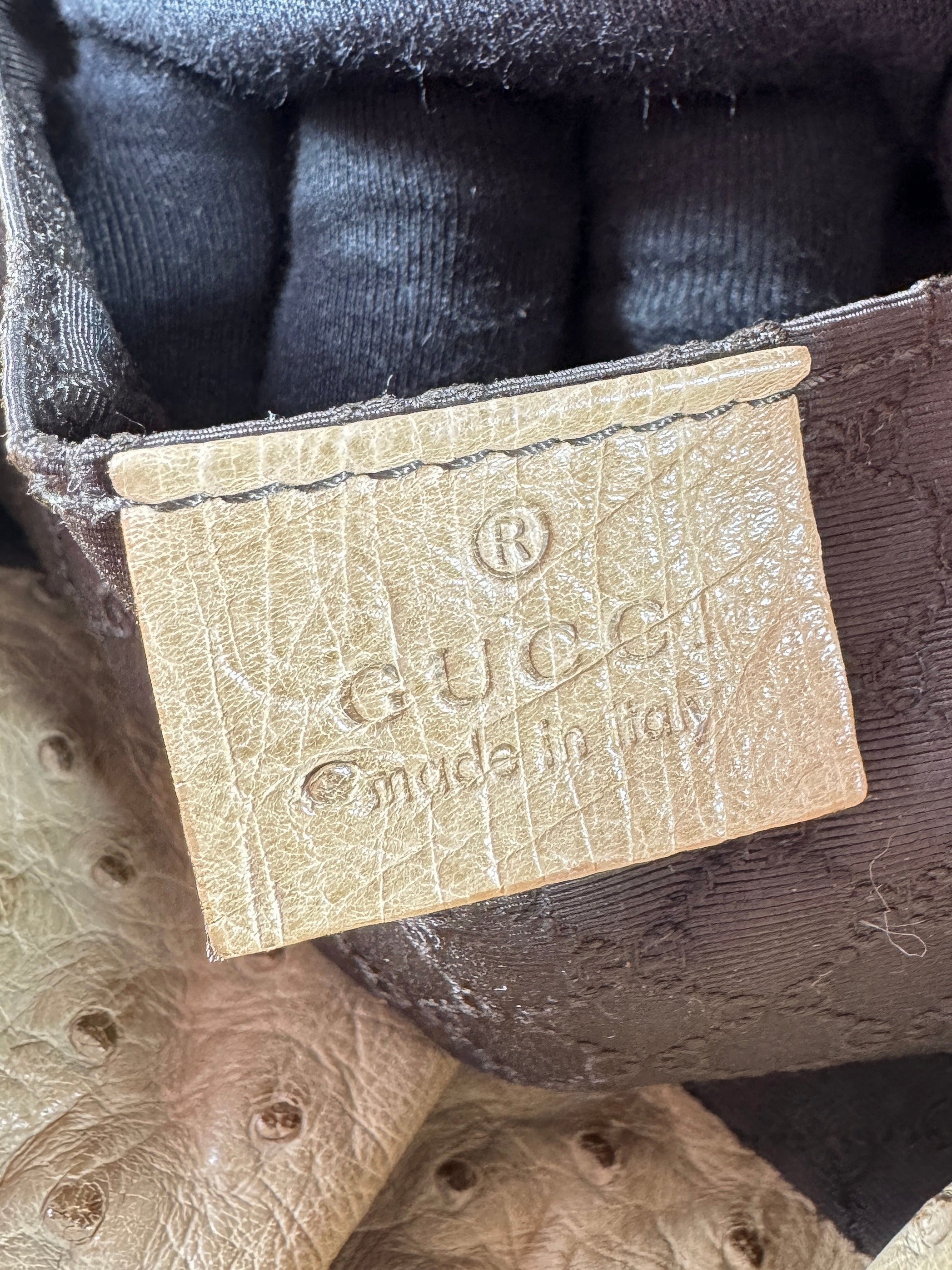 Gucci beige bamboo handle Ostrich vintage bag 204990