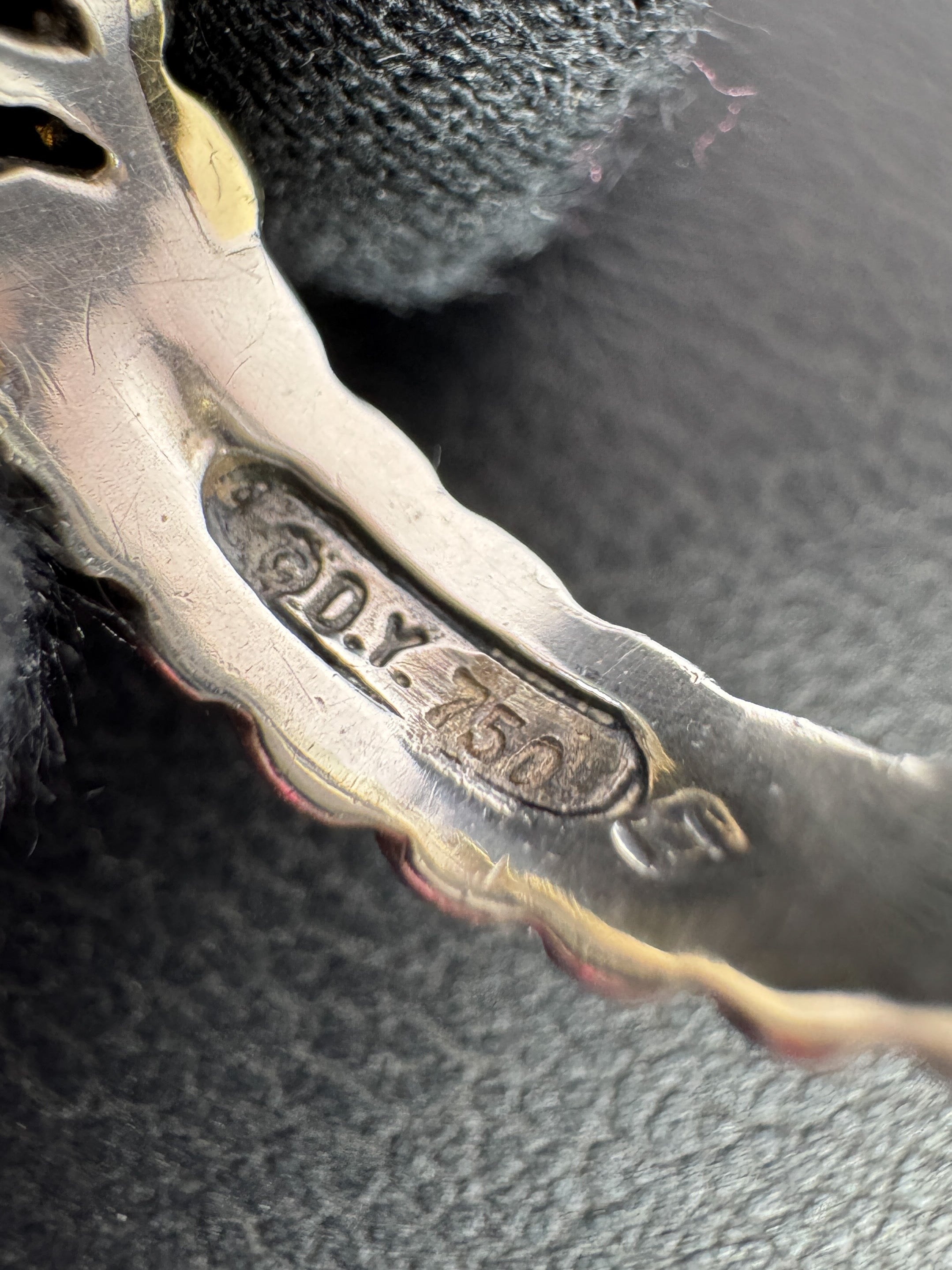 David Yurman Noblesse ring in sterling silver and 18k yellow gold with a pavé diamond