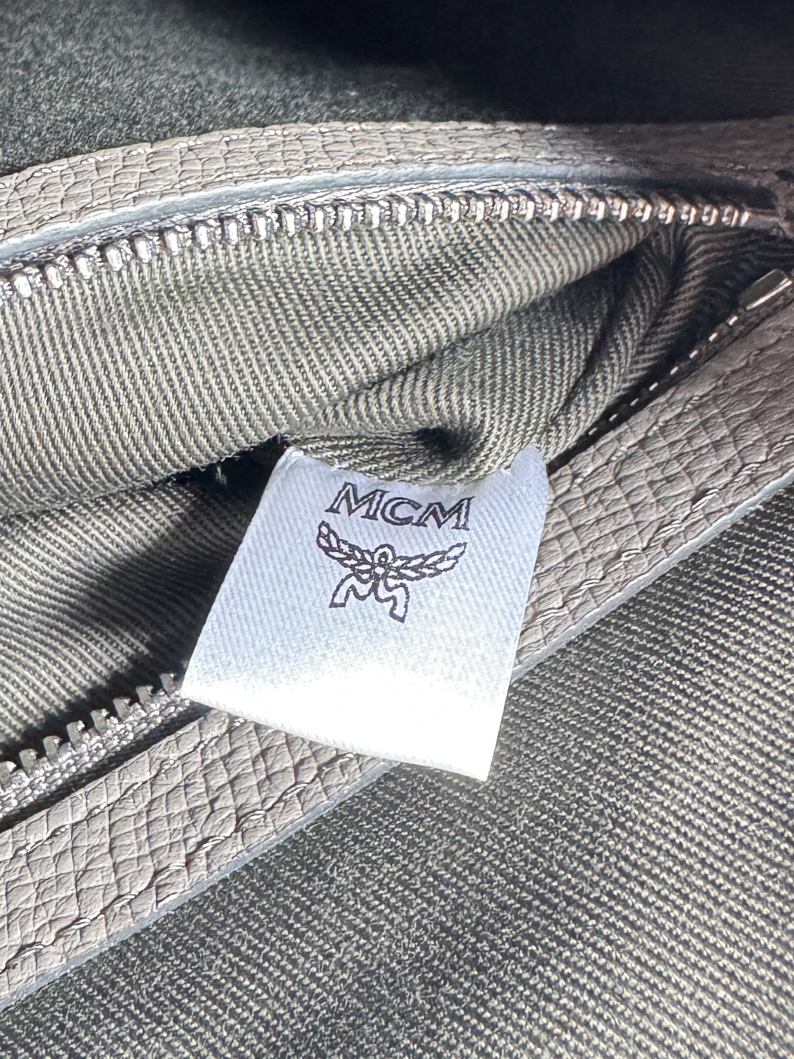 MCM olive small Visetos Aren tote NWT 10752204