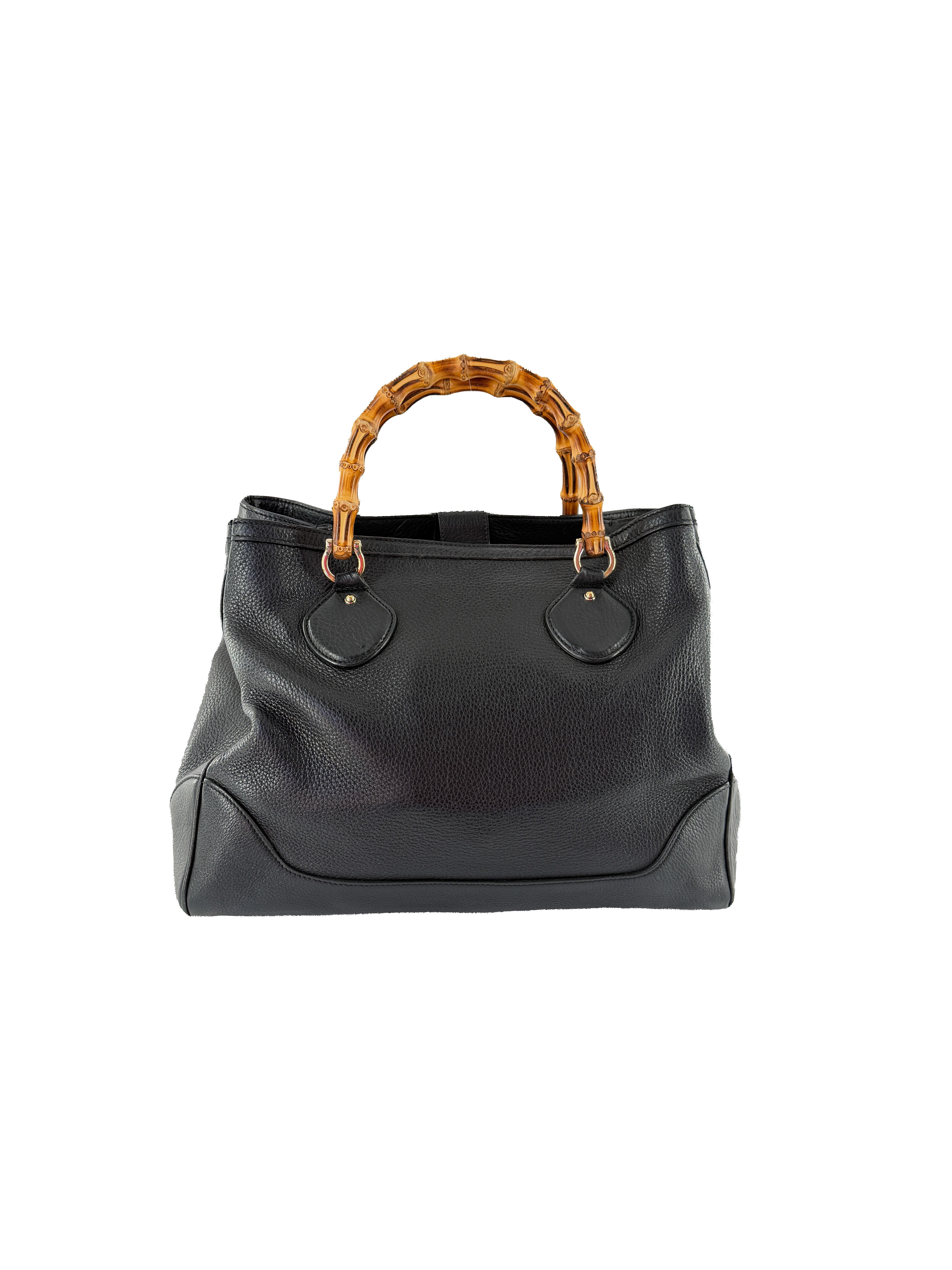 Gucci medium Diana black leather Bamboo tote 282317 203998