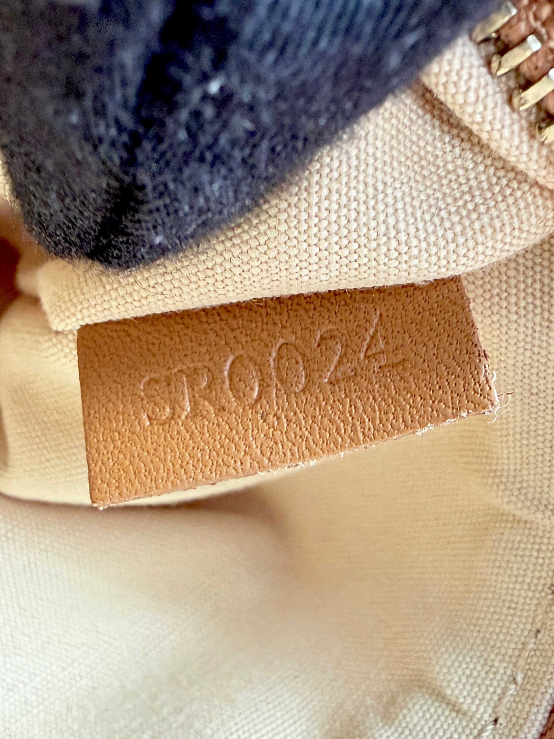 Louis Vuitton beige Mini Lin Lucille tote SR0024