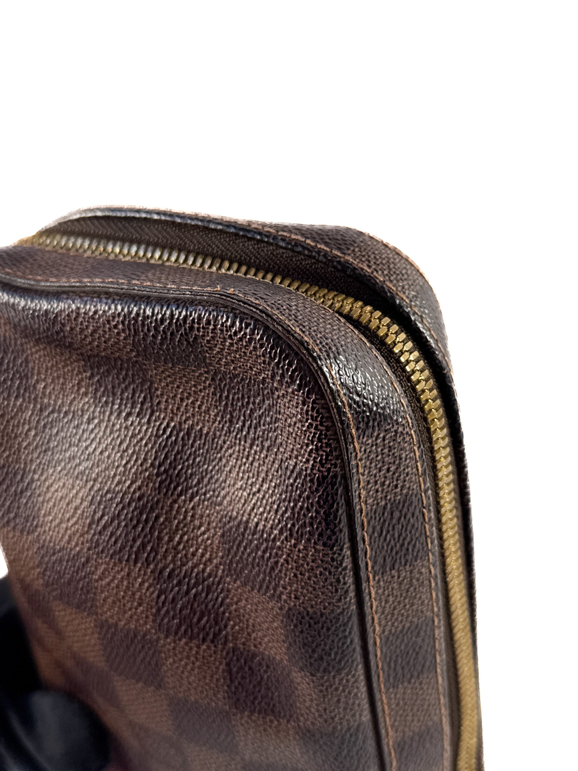 Louis Vuitton damier ebene Geronimos bum bag CA1000