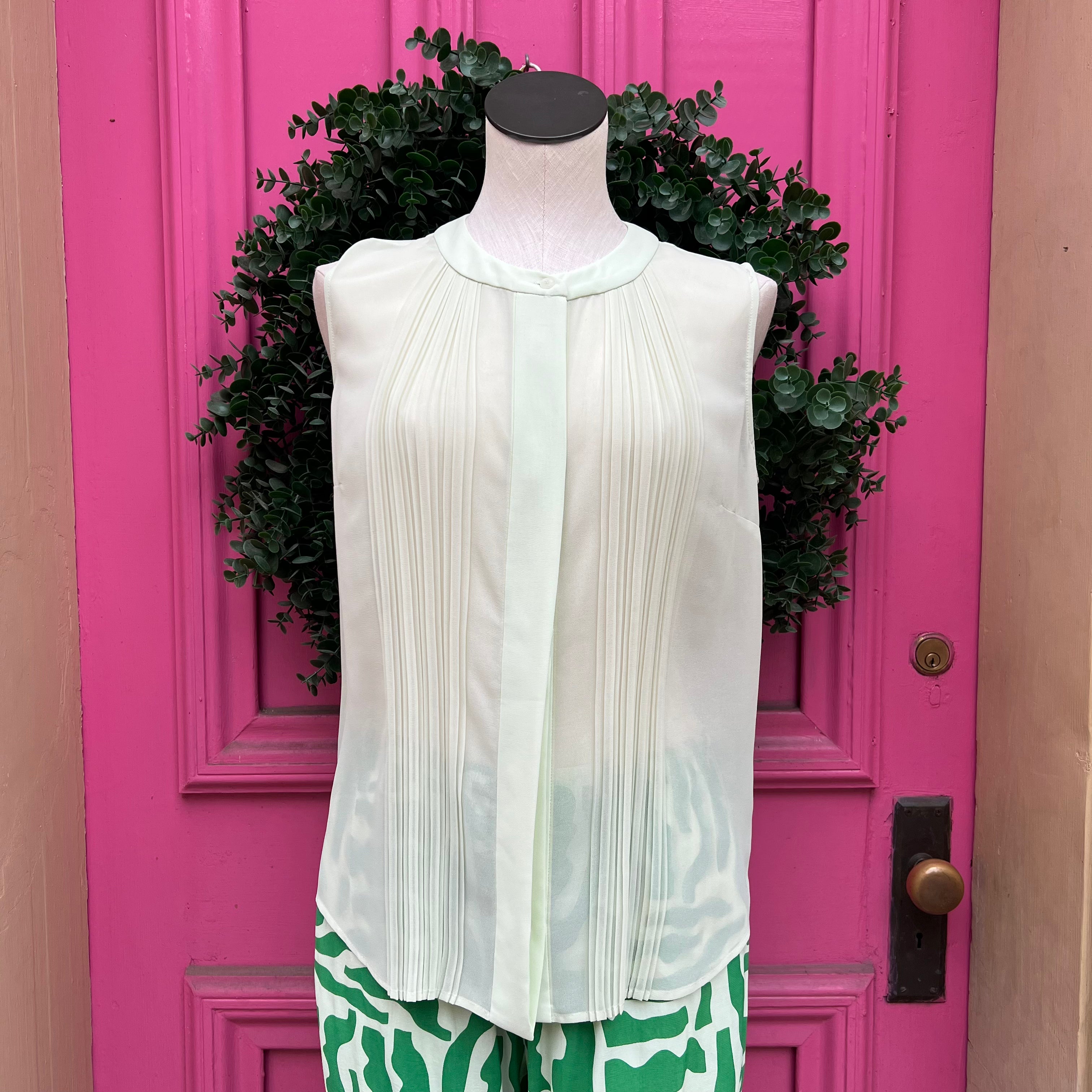 French Connection sheer green button up tank size 0 NWT