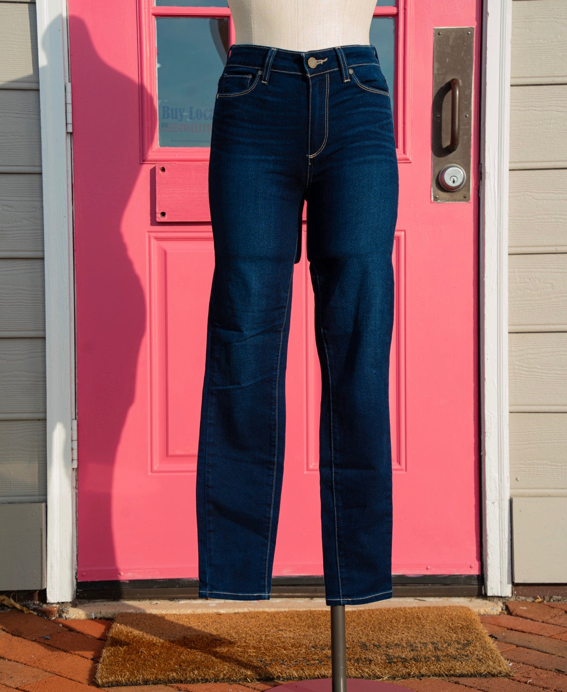Paige dark wash Hoxton Ankle skinny jeans size 2