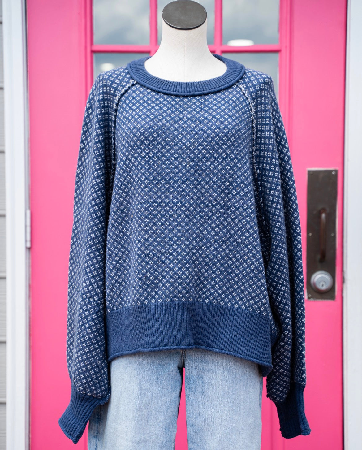 We the Free blue white print sweater size XL