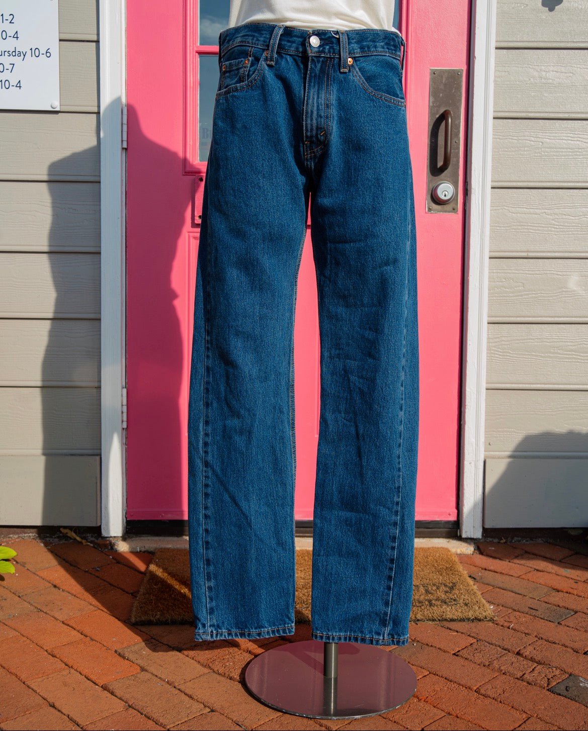Levi's straight jeans size 10