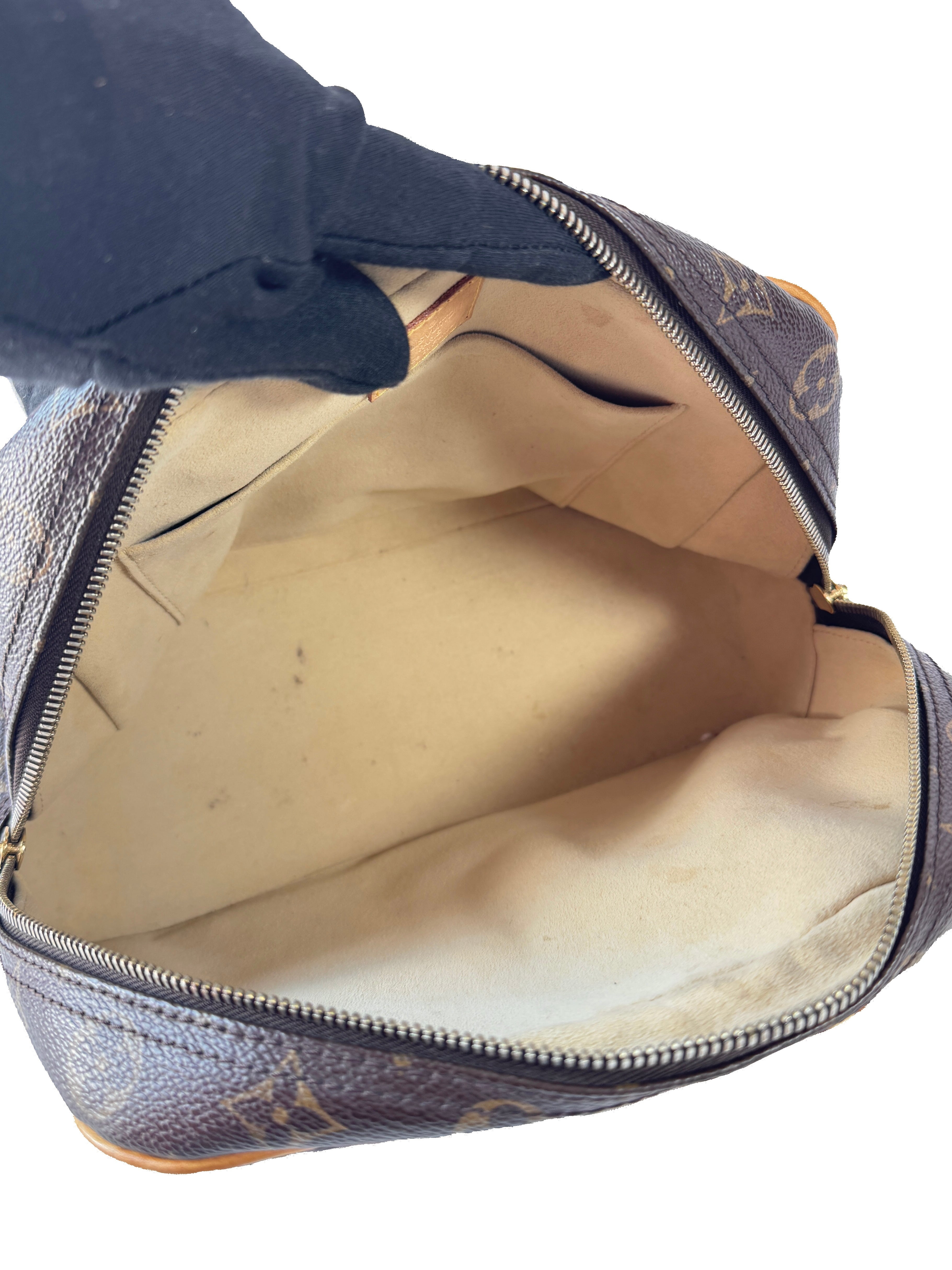 Louis Vuitton monogram Manhattan PM VI0085