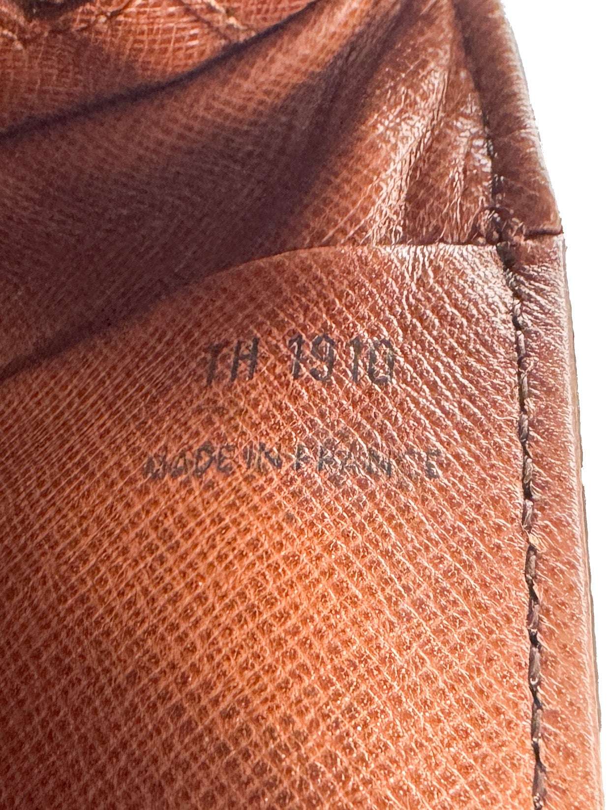 Louis Vuitton monogram Chantilly MM TH1910