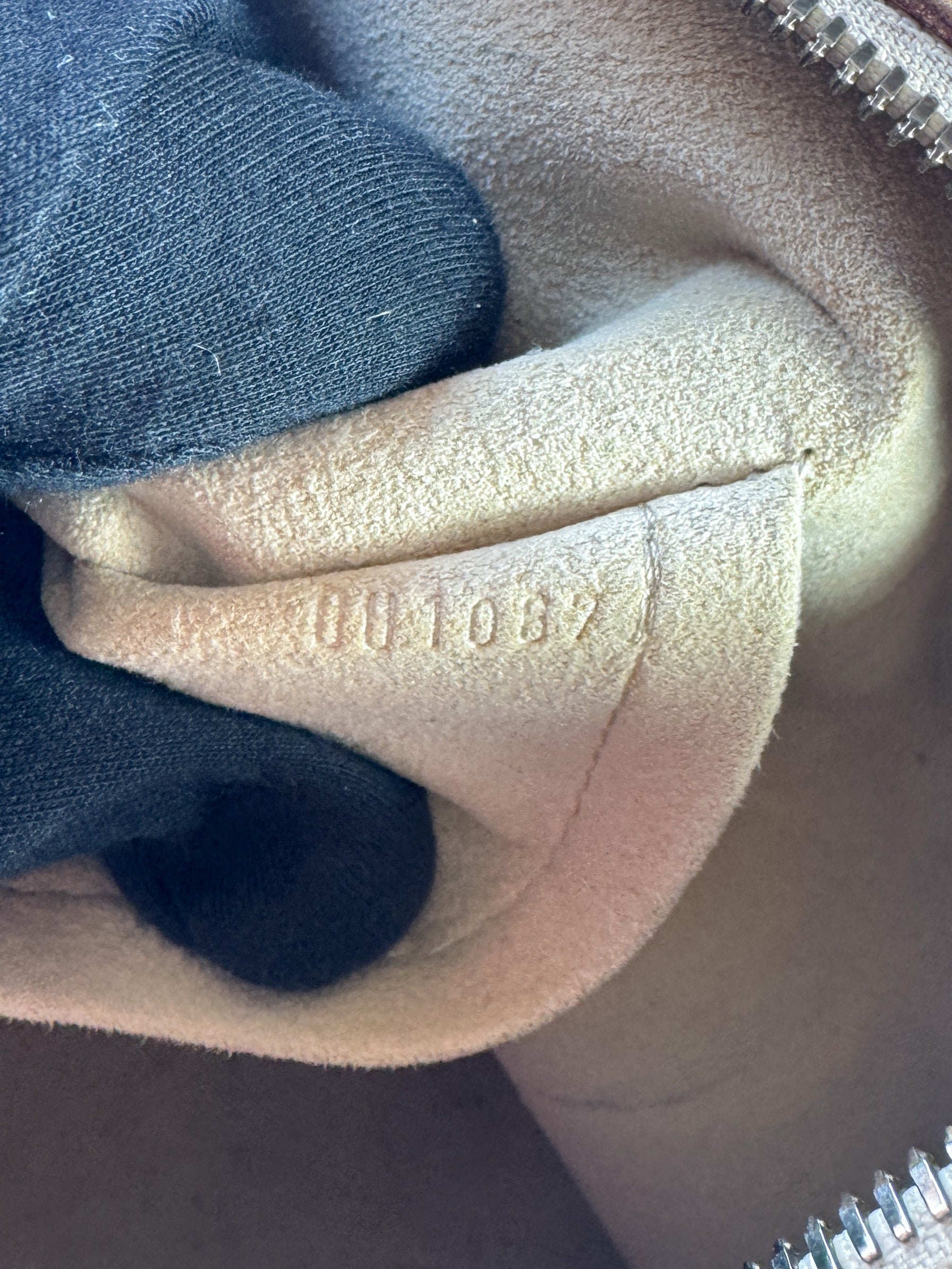 Louis Vuitton damier azur Berkeley DU1067