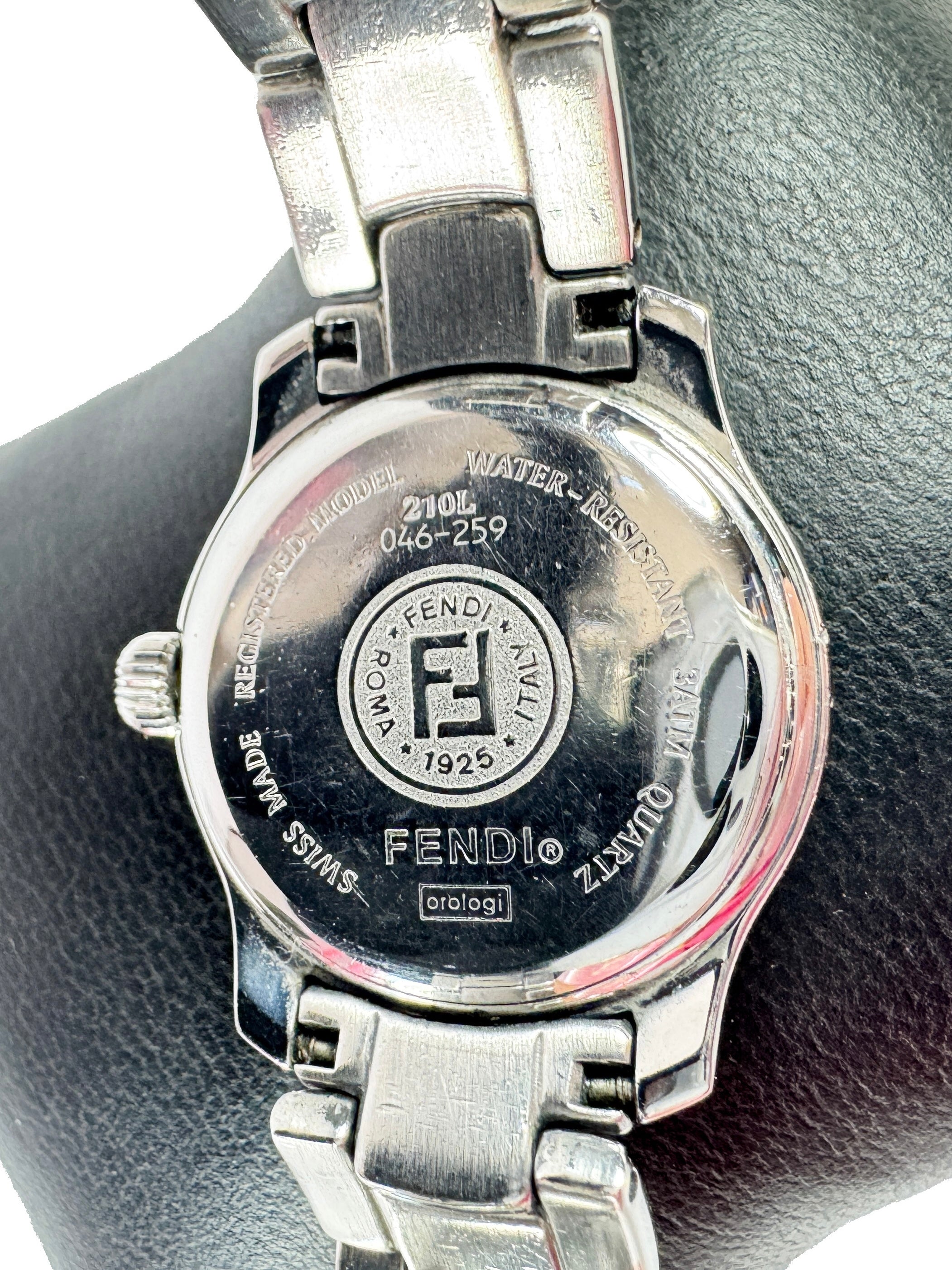 Fendi 210L silver 25MM watch 046-259