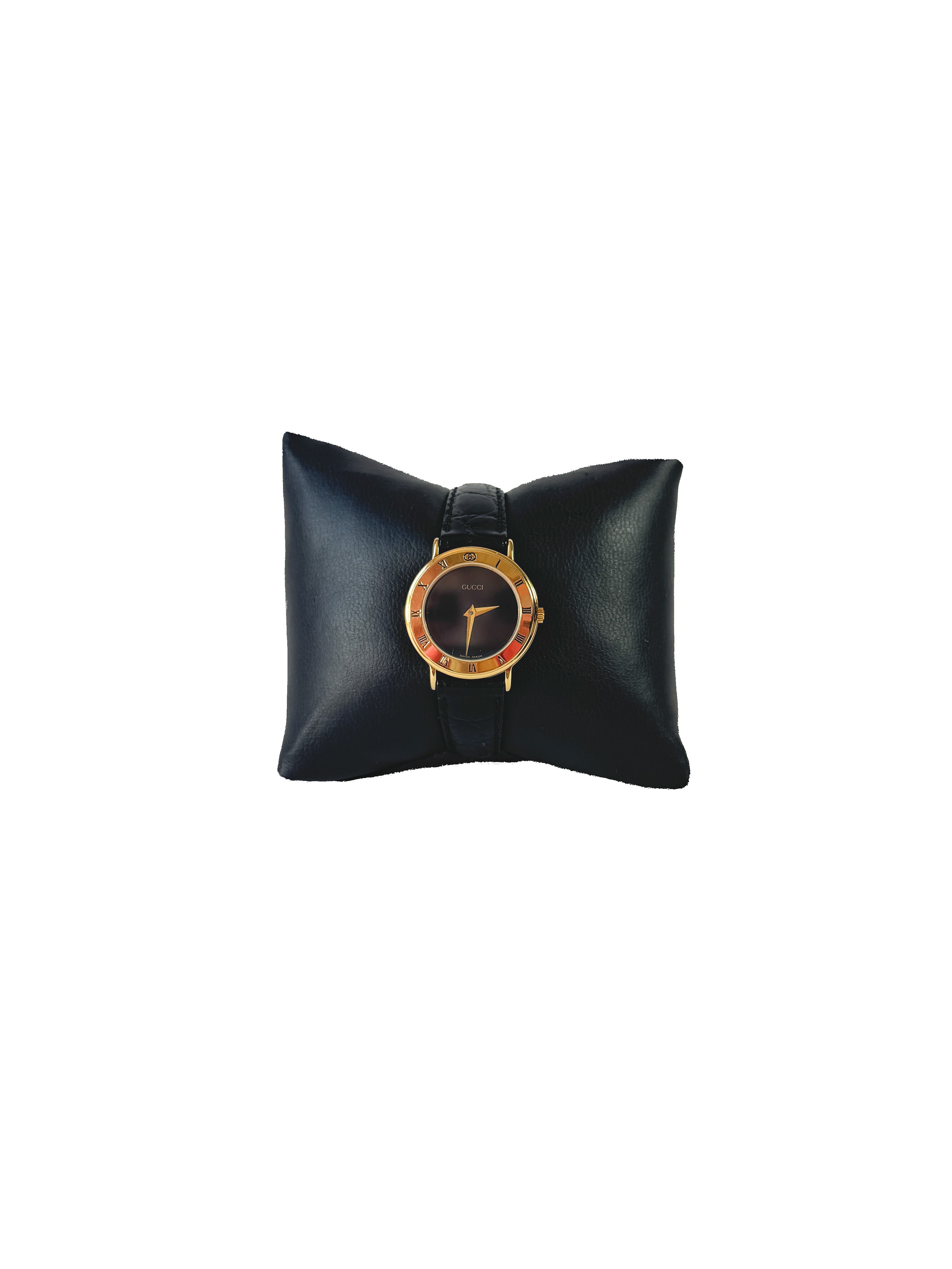 Gucci black/gold 3000.2.L 24mm watch 464136