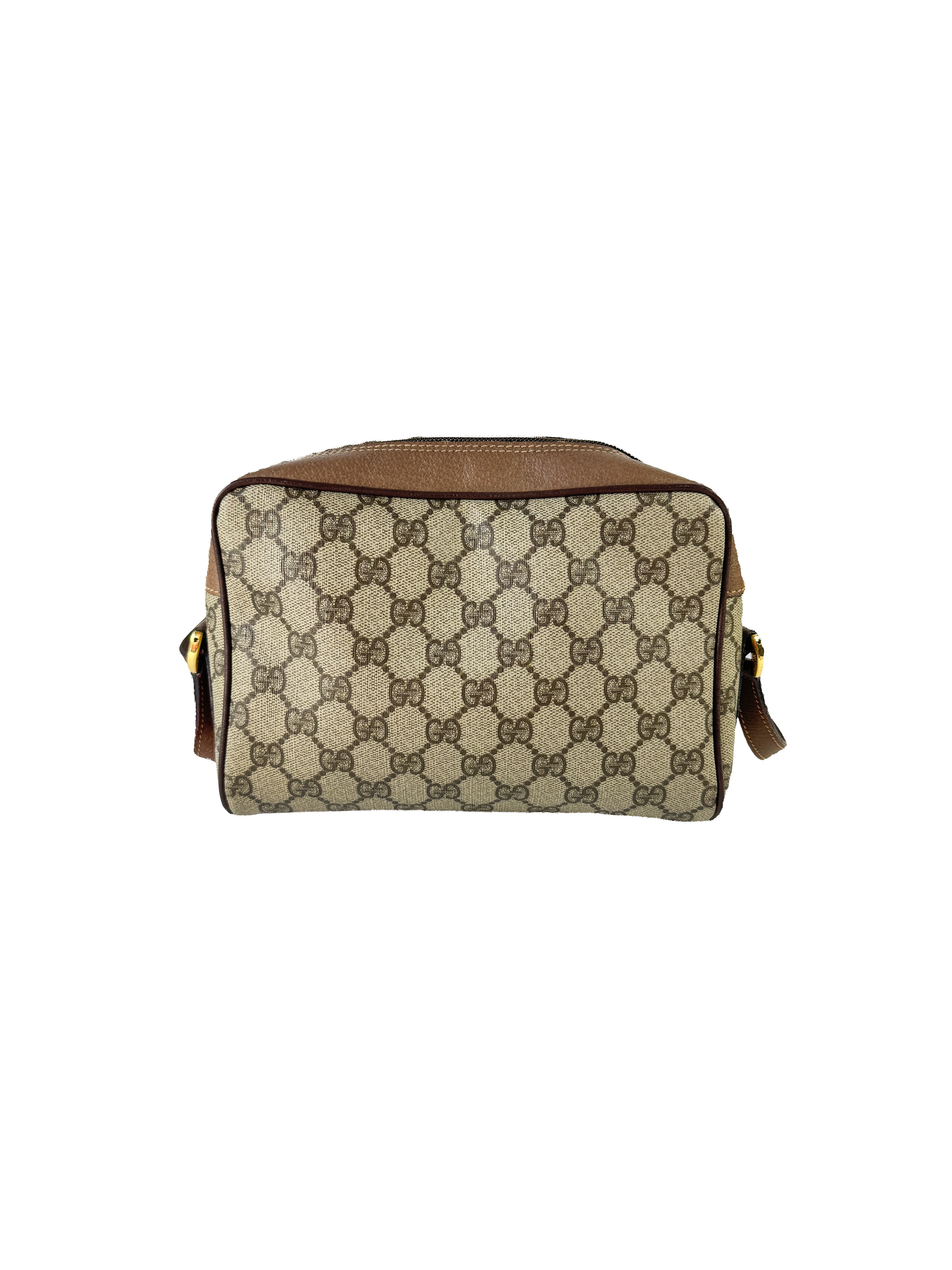 Gucci vintage brown GG sherry line crossbody 001.44.6655